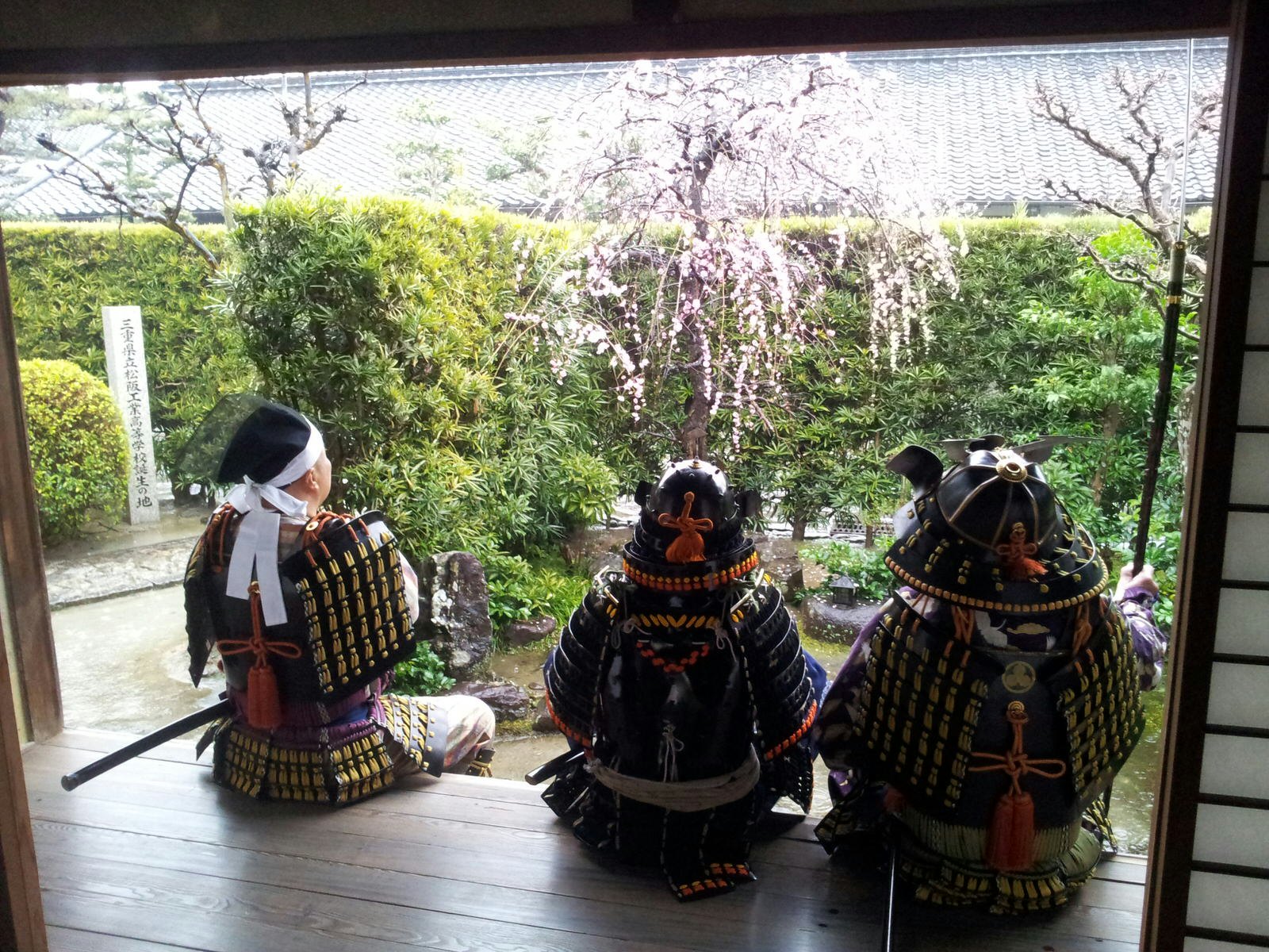 Three samurai: visitors from the past at Matsusaka's historic Gojoban Yashiki