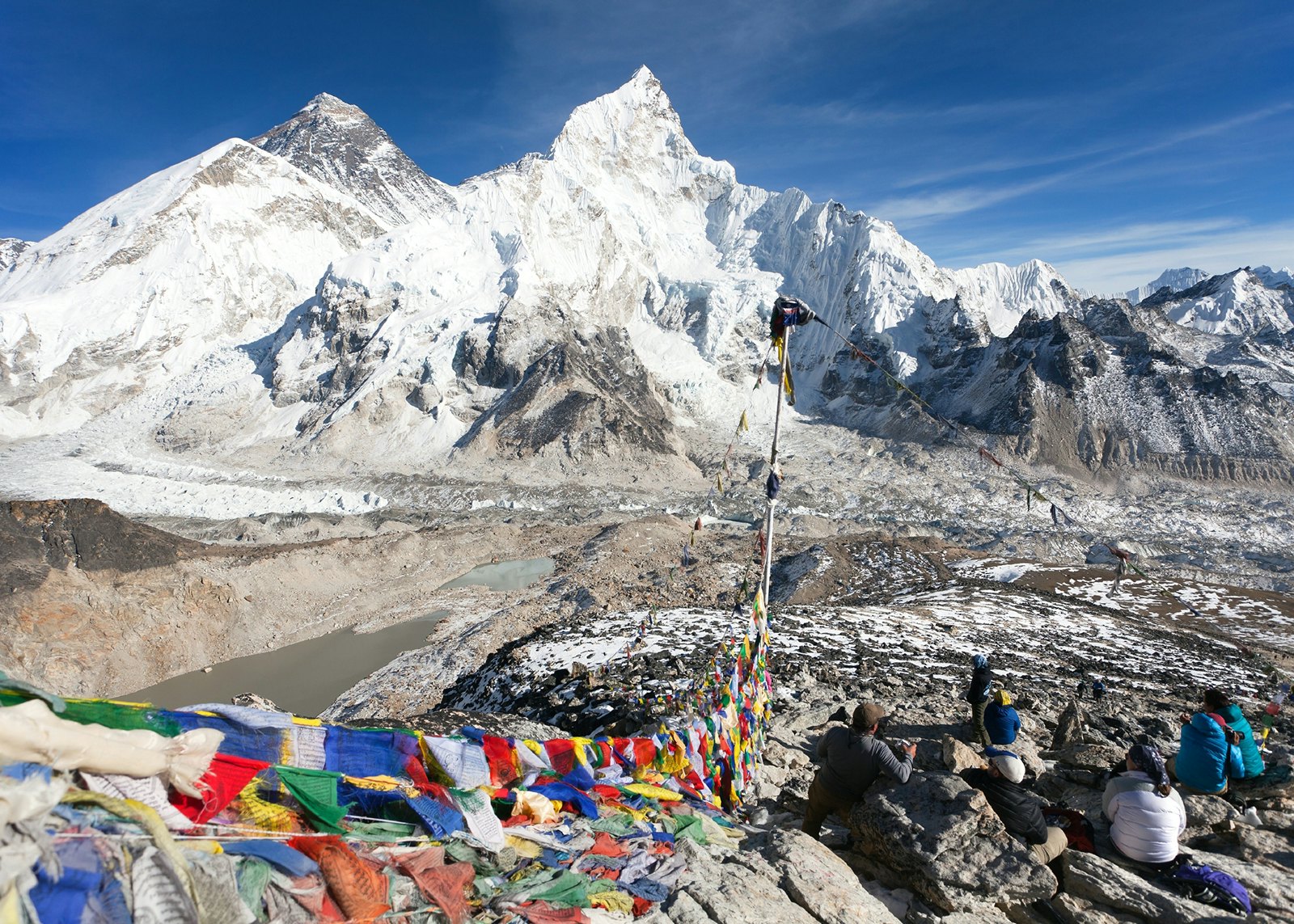 A view of mighty Mt Everest in Nepal, which is fast recovering from natural disaster © Daniel Prudek / Shutterstock