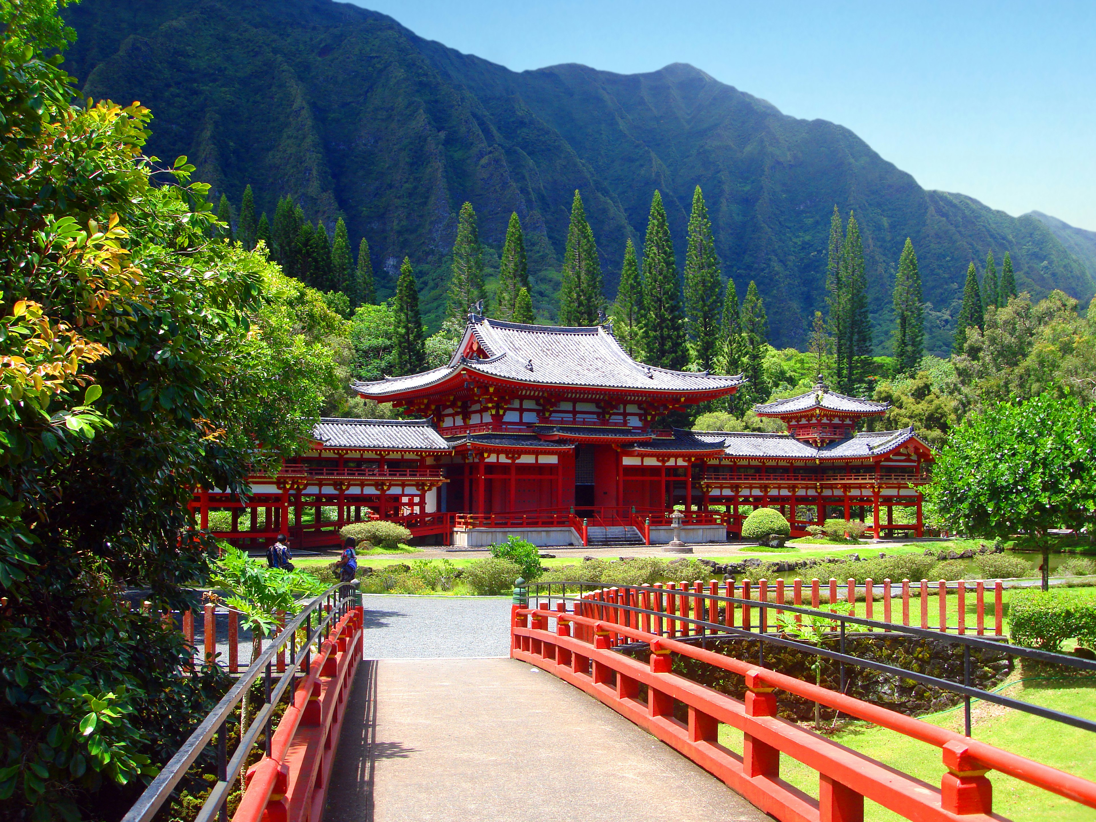 Byodo-in Buddhist Temple, Oahu, Hawaii