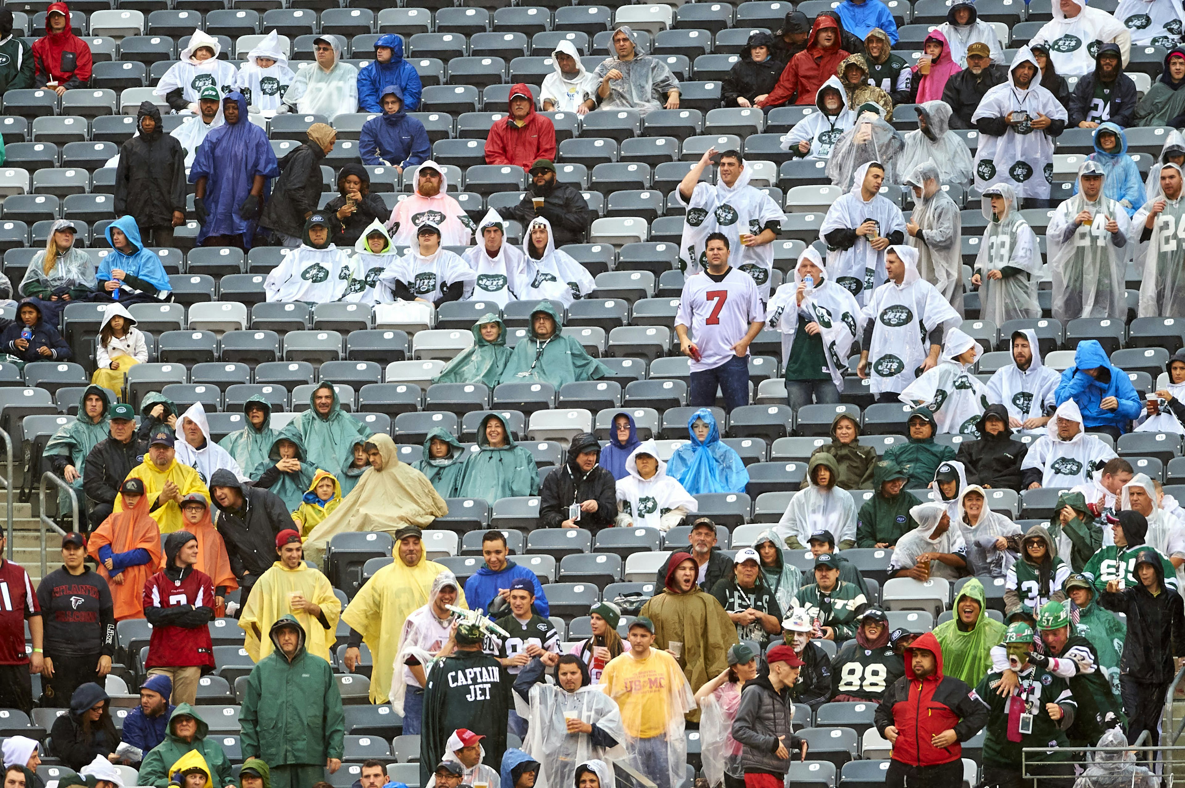 It ain't easy being green, but Jets fans can drown their sorrows at an excellent nearby bar © Duncan Williams/CSM/REX/Shutterstock