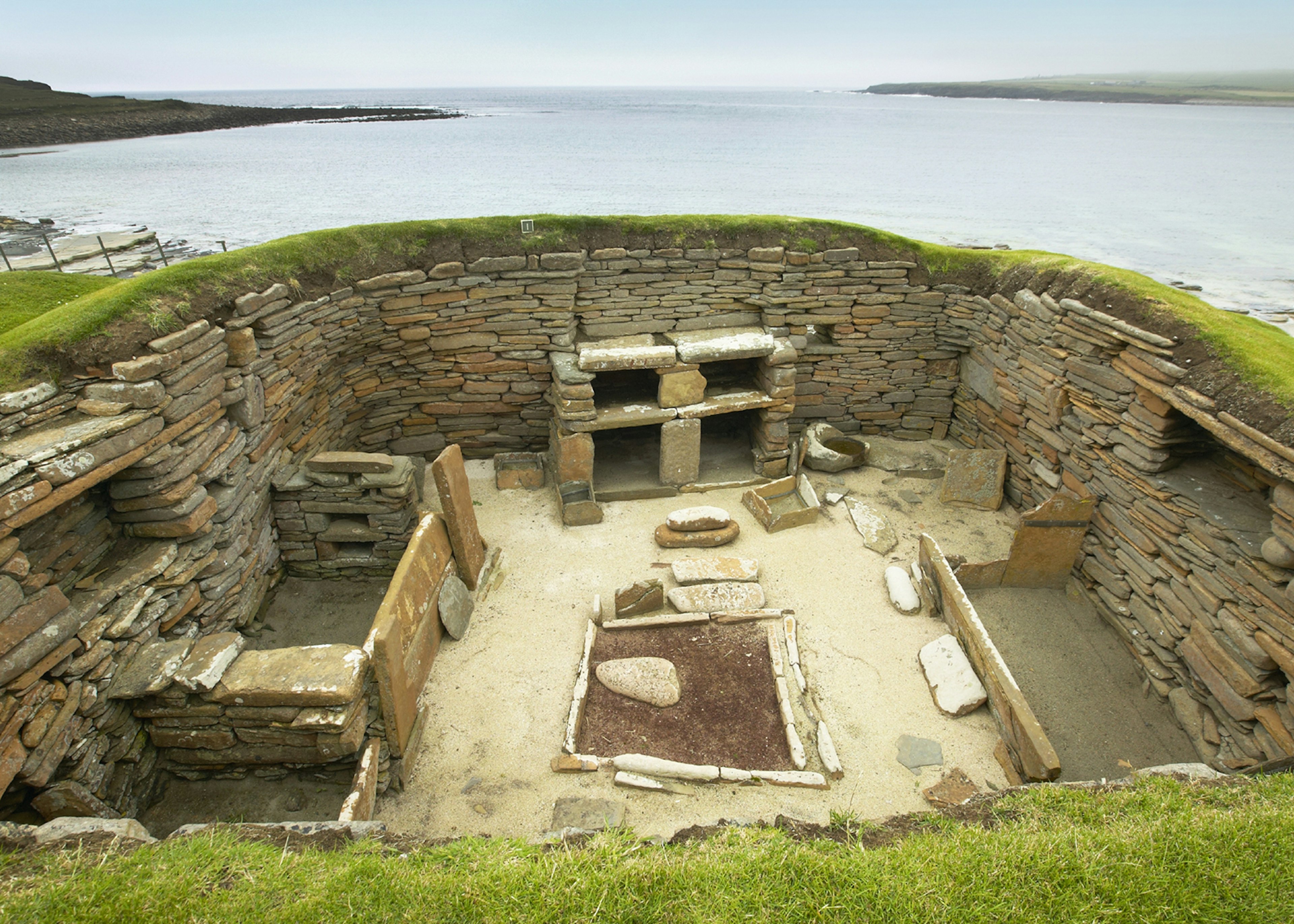 Skara Brae, Orkney © ABB Photo / Shutterstock