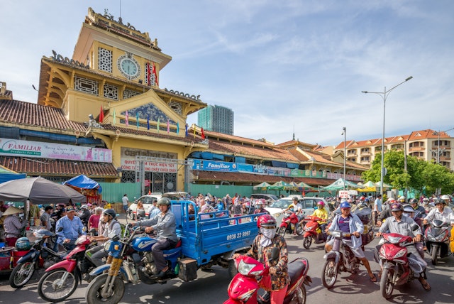 Admire the Chinese-inspired architecture of Binh Tay Market. Richie Chan/Shutterstock