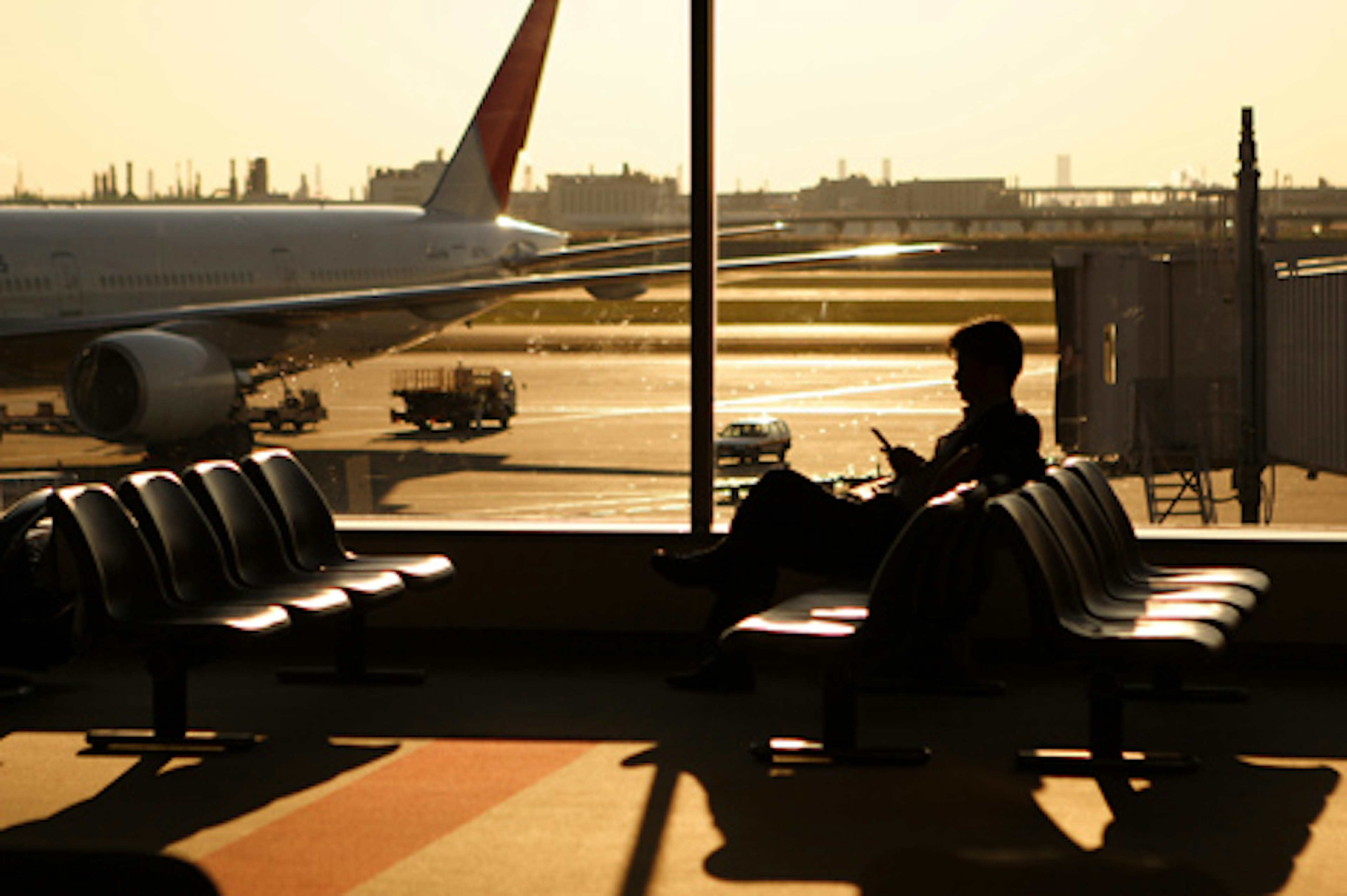 'Sunset airport' by mrhayata. CC BY-SA 2.0.