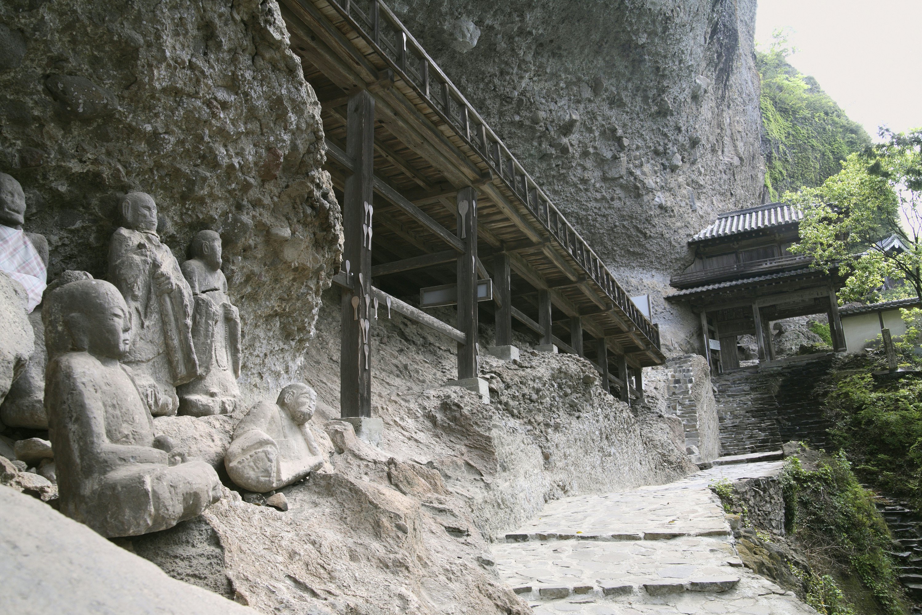 80651431
Photography, No People, Color Image, Scenery, Rakan Temple, Temple Gate, Architecture, Rockface, Mountain, Buddha Statue, Carving, Oita Prefecture, Japan, Nakatsu City, Outdoors, Day, Horizontal, ÃÂ¡Sightseeing Spots