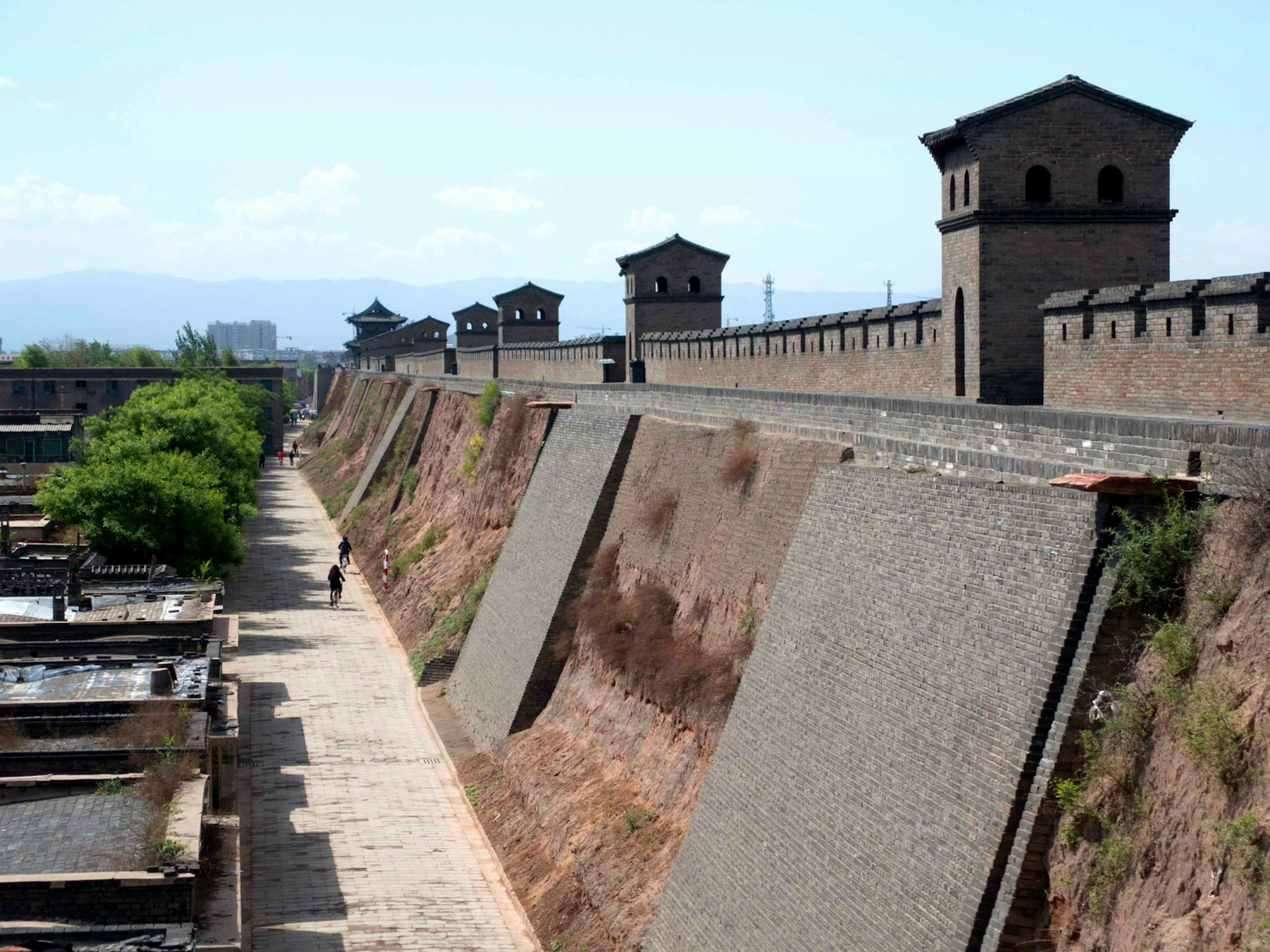 Pingyao's walls were upgraded during the Ming dynasty ? Tess Humphrys / ϲʼʱ