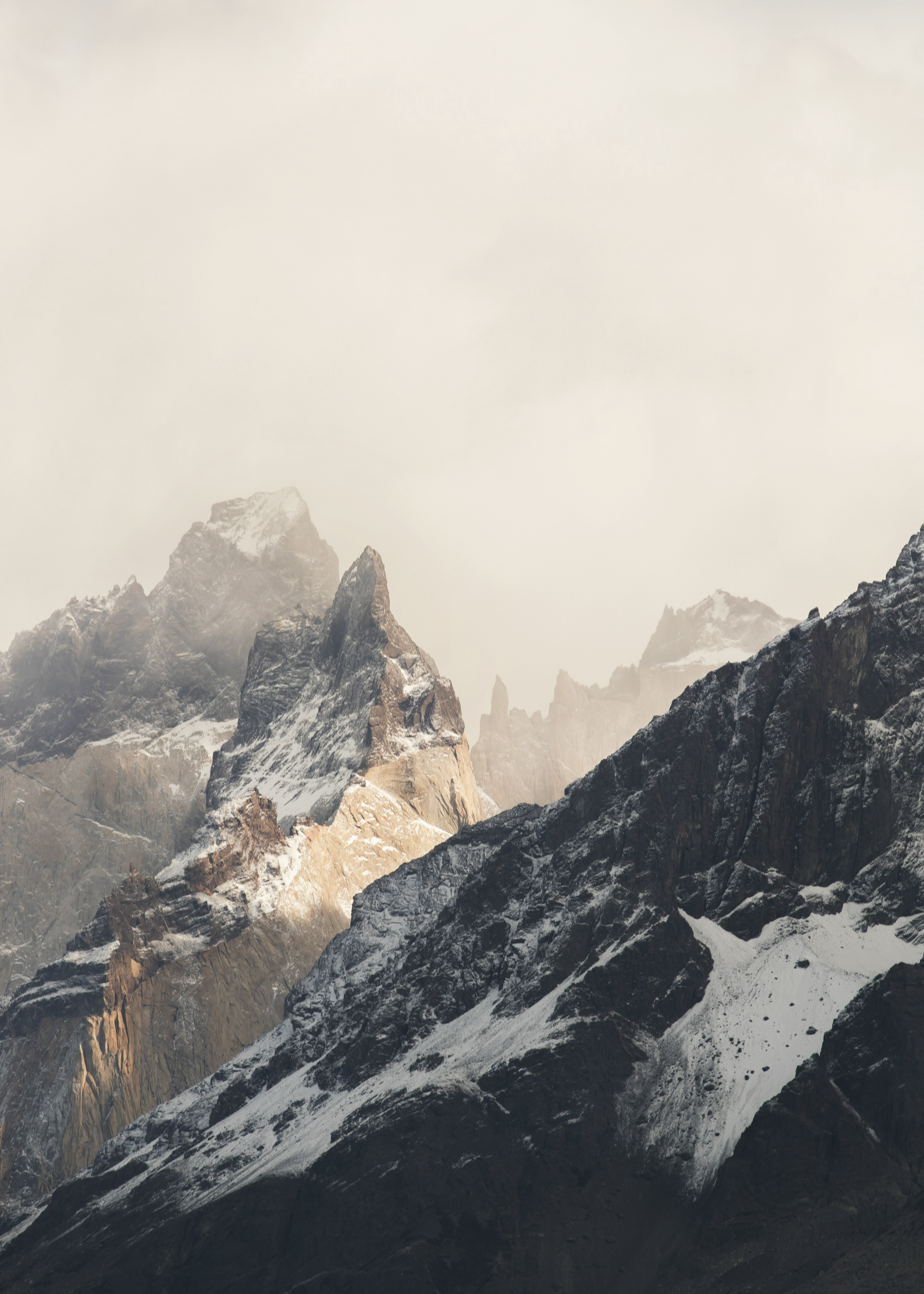 Peaks of the Cordillera Paine range, Chilean Patagonia © Philip Lee Harvey / ϰϲʿ¼