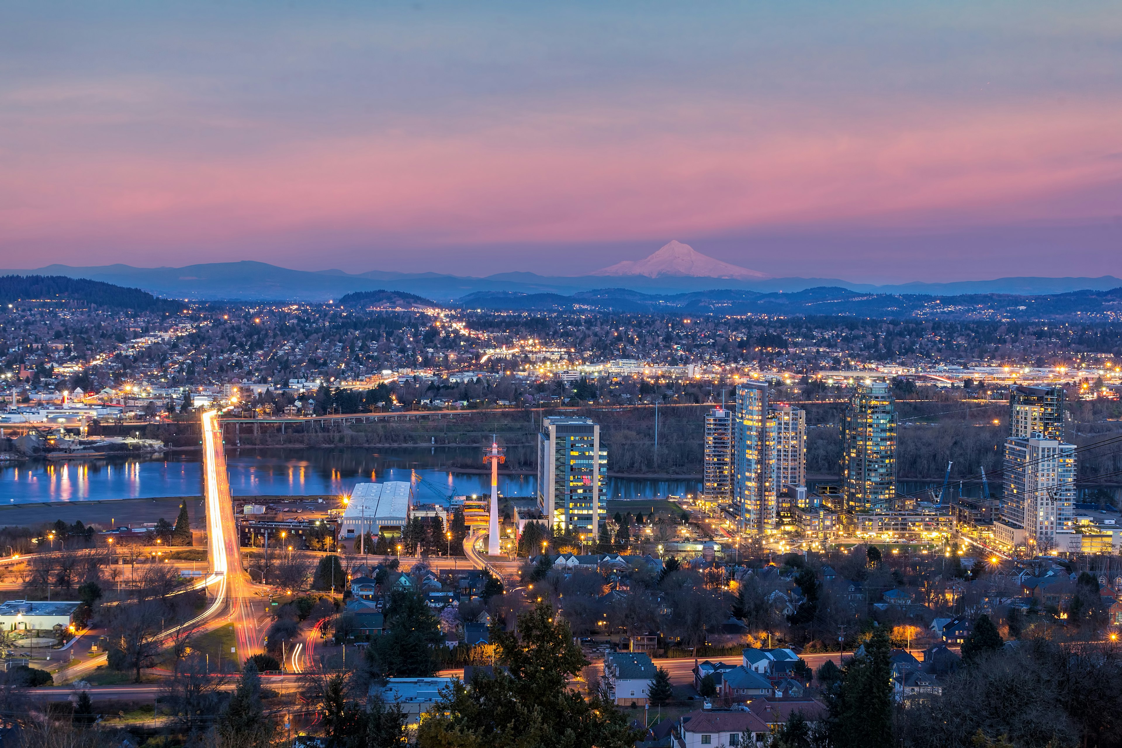 Sunset views over Portland are stunning from the Portland Aerial Tram. Jit Lim/500px