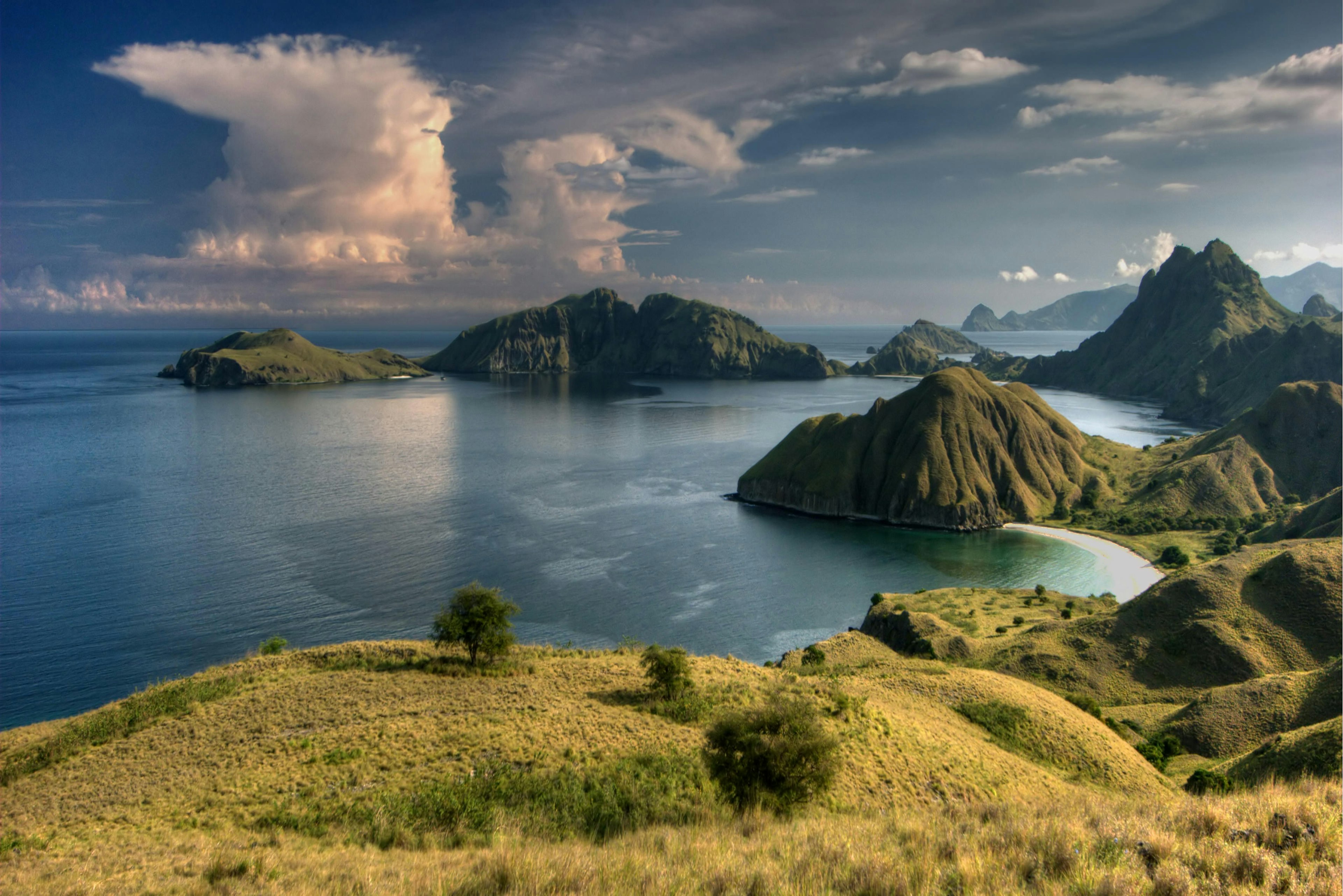 View of the south end of Padar Island