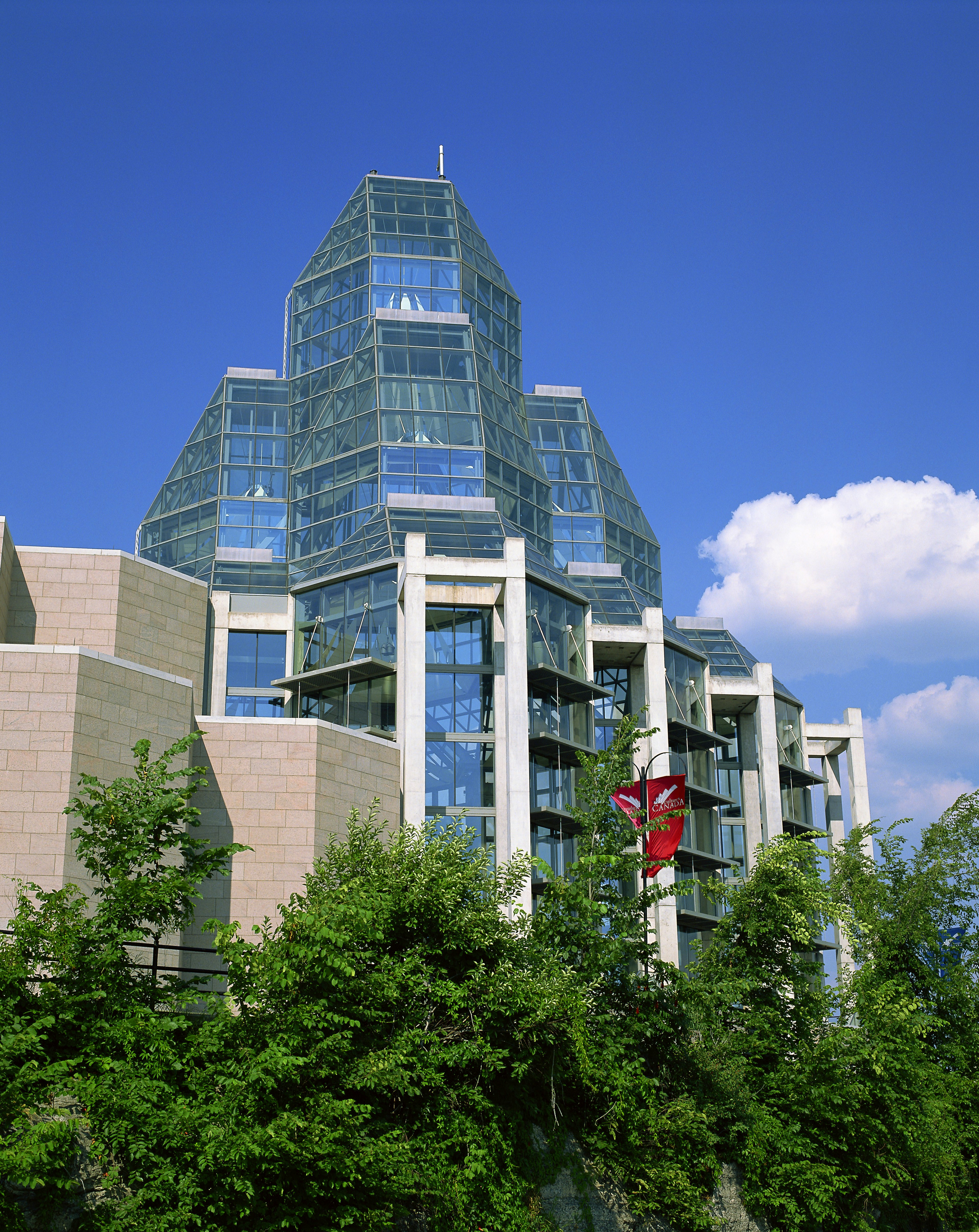 National Gallery of Canada, under blue skies