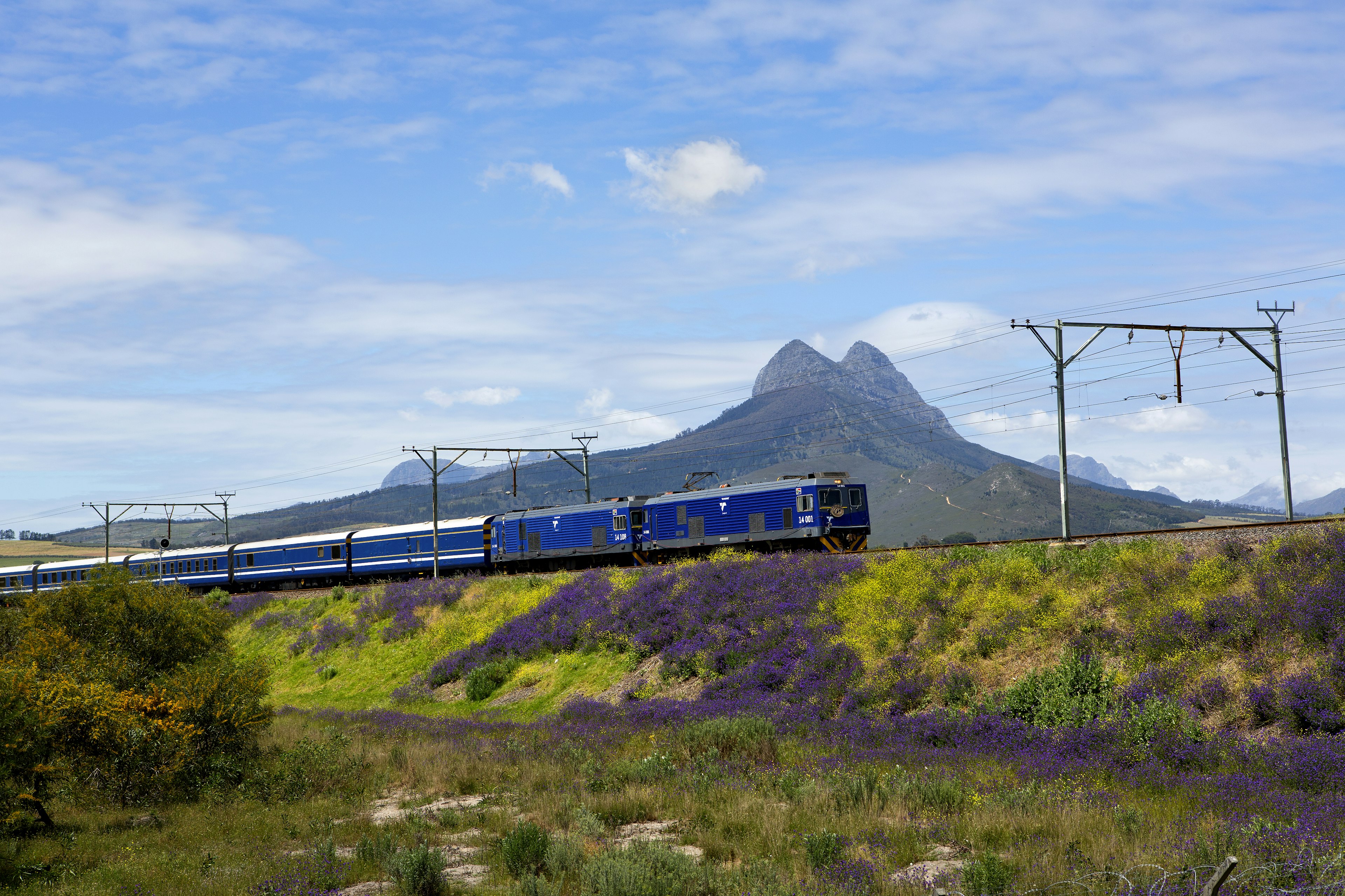 The Blue Train passing peaks of Simonsbergon on route from Cape Town to Pretoria.