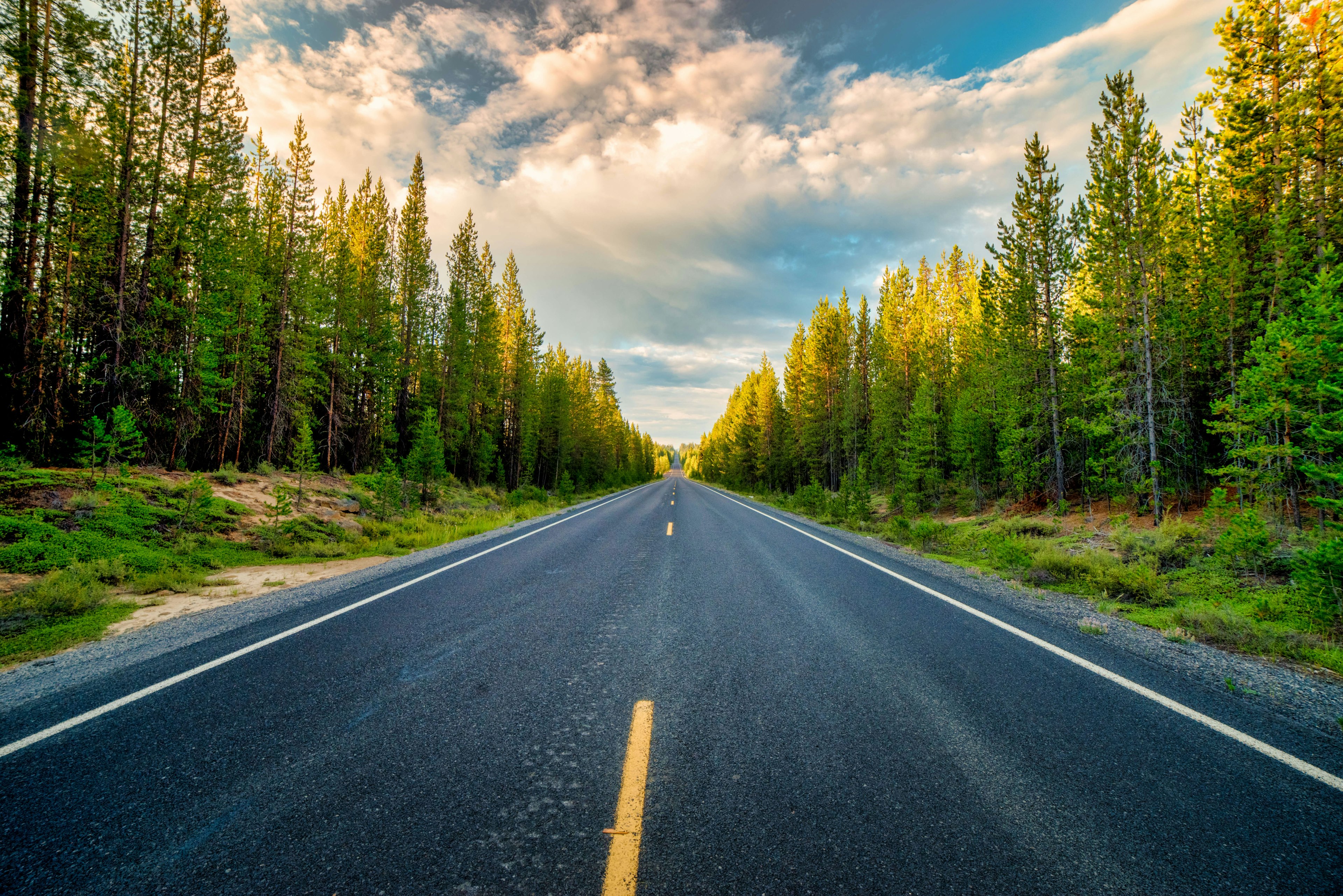 The area around Bend offers uplifting landscapes on all sides. Manuela Durson/Shutterstock