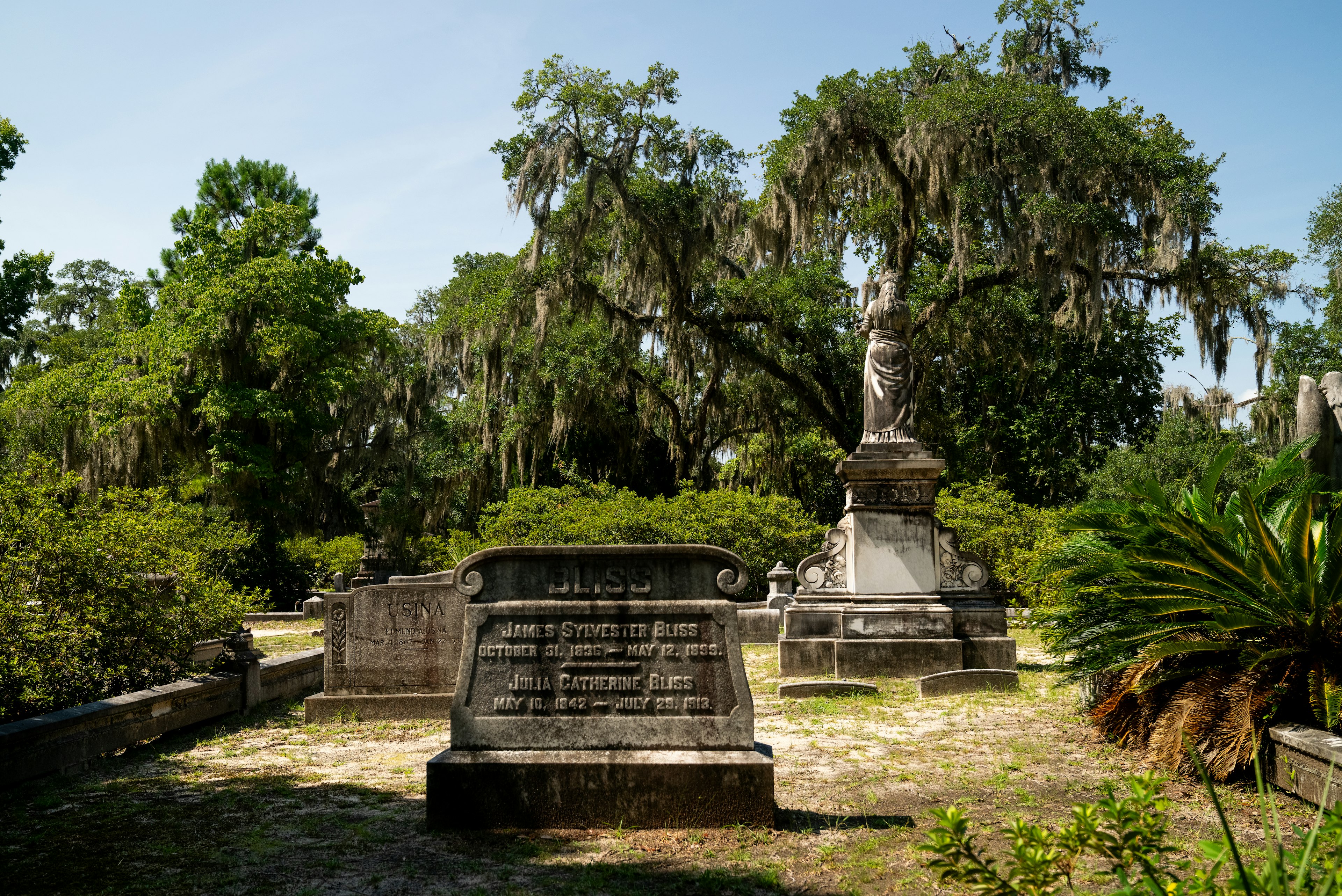 Bonaventure Cemetery in Savannah is steeped in southern history. Ethan Payne for Lonely Planet