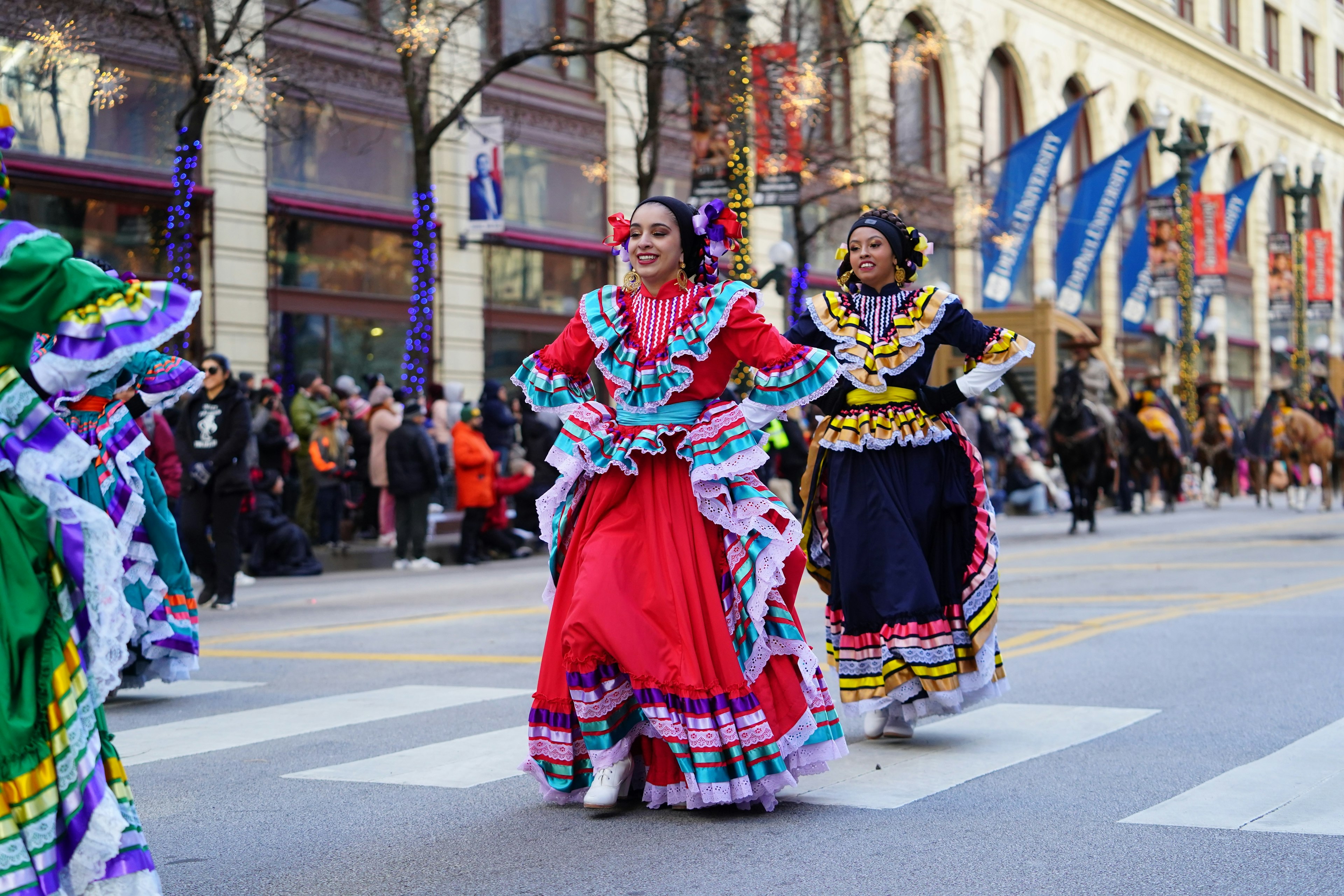 House of Guatemalan Culture Casa de la Cultura Guatemalteca en Chicago participated and danced in 2023 Chicago Thanksgiving Parade.