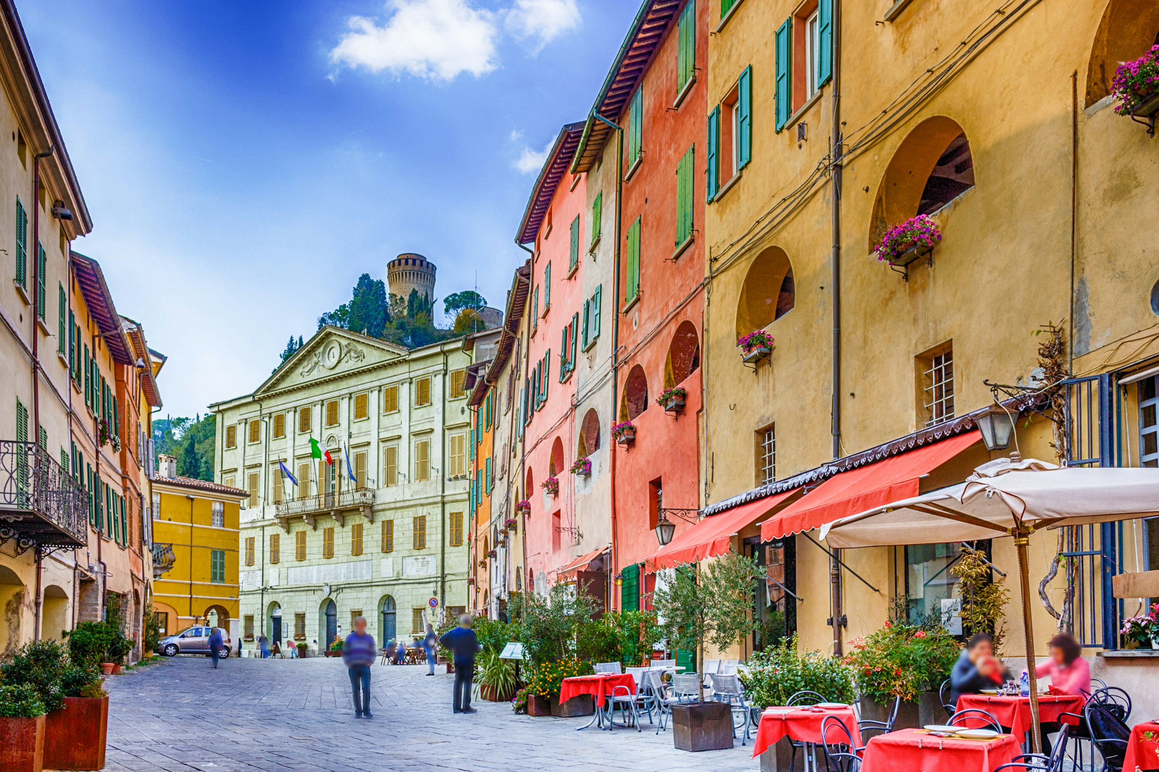 La Rocca sits above the pretty village of Brisighella