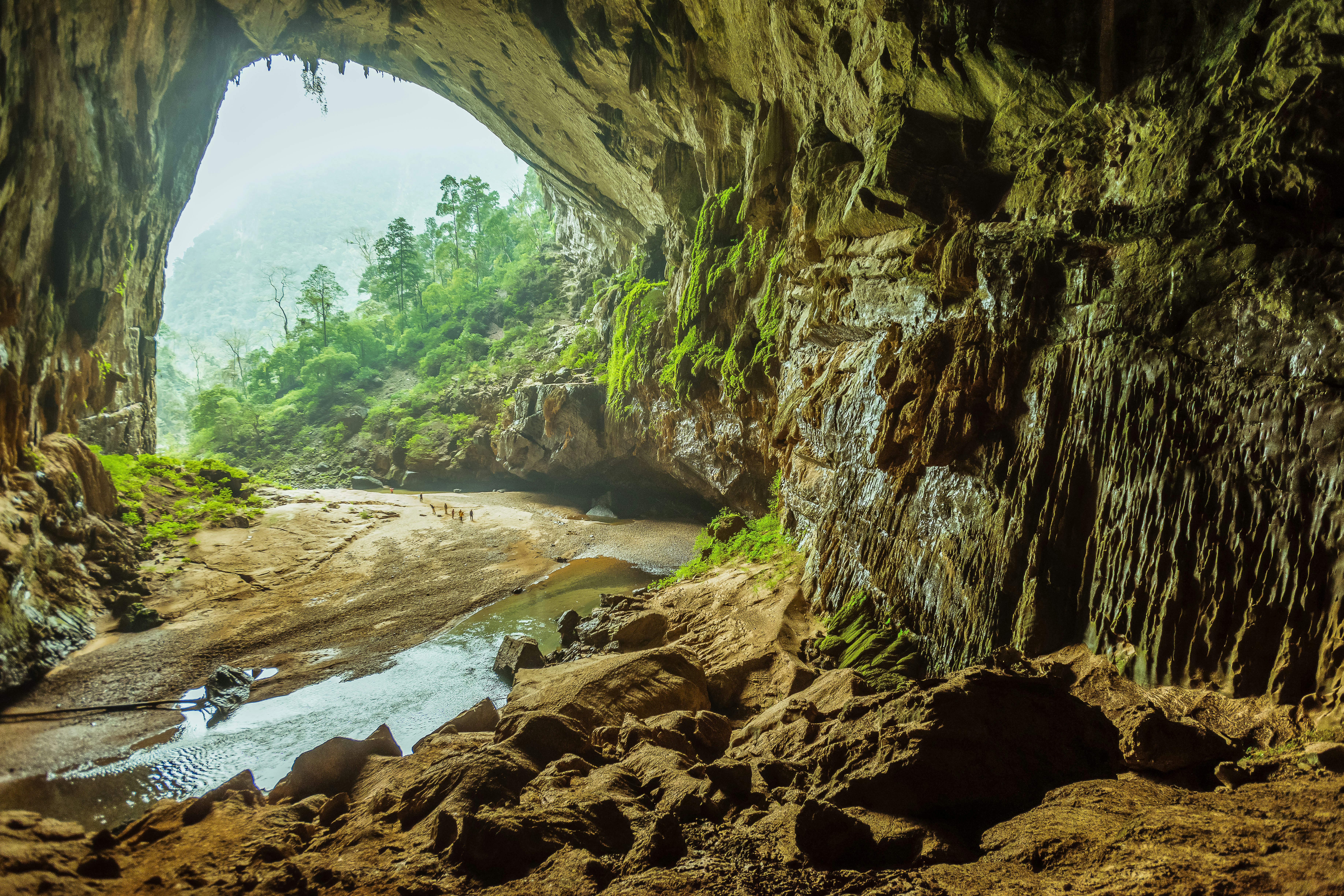 Hang En cave, Phong Nha-Ke Bang National Park, Vietnam