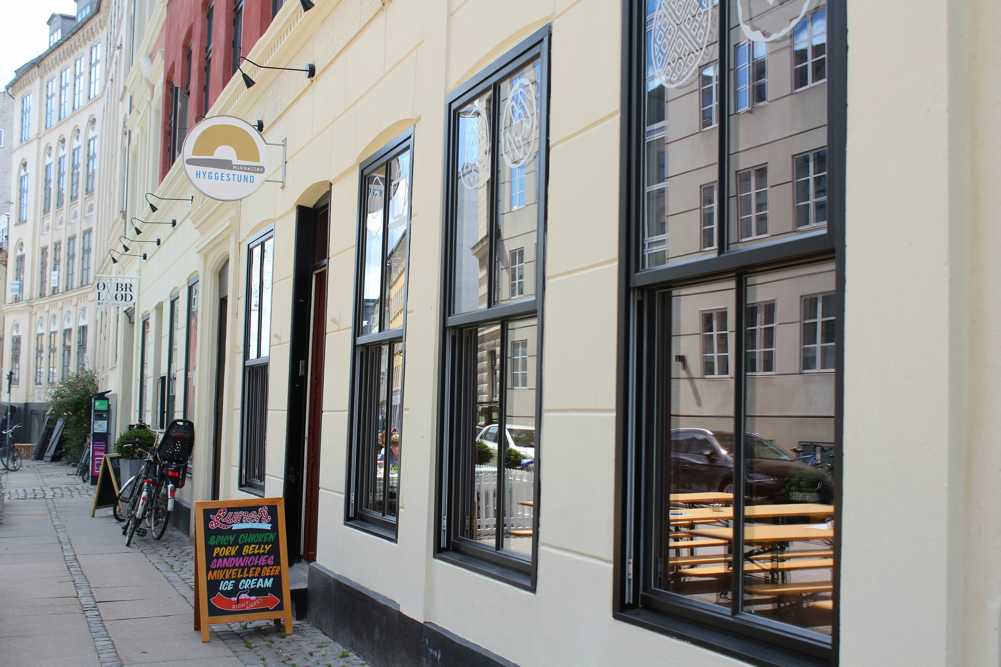 The outdoor facade of Hyggestund.