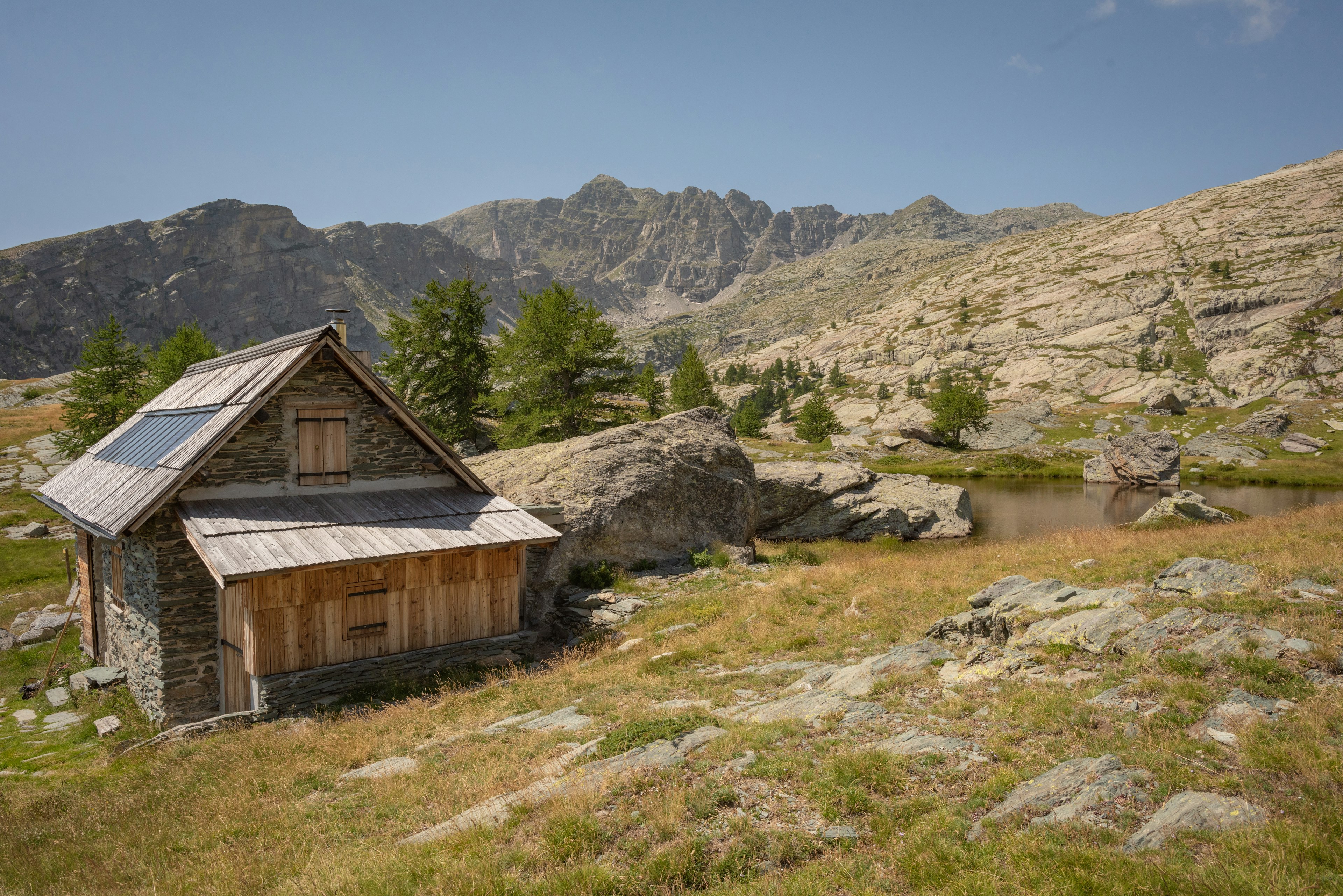 Marvel Valley in the French Alps of the Mercantour National Park on the French Revere  License Type: media  Download Time: 2021-02-24T03:13:04.000Z  User: mvm_lonelyplanet  Is Editorial: No  purchase_order: