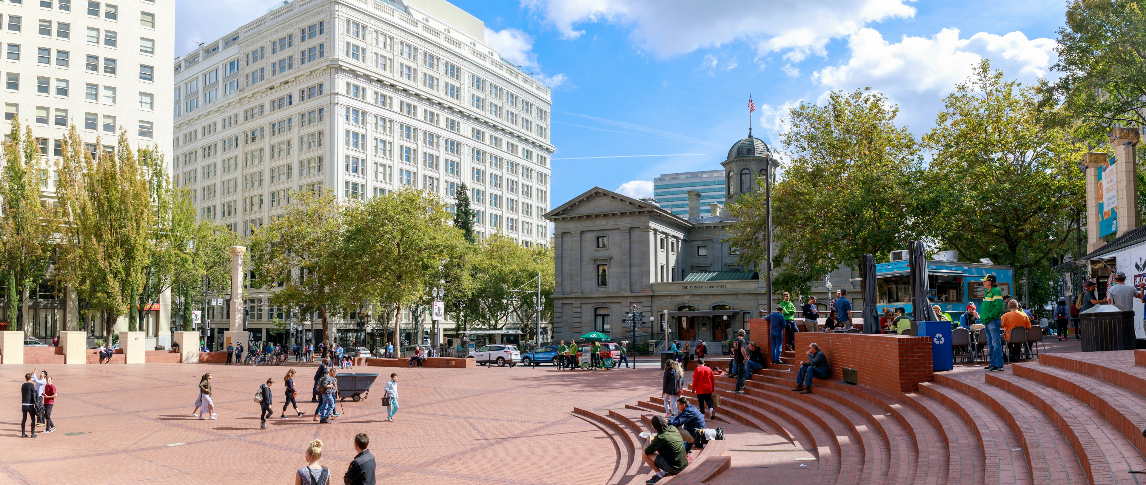 Panorama of the Pioneer Courthouse Square during summer.