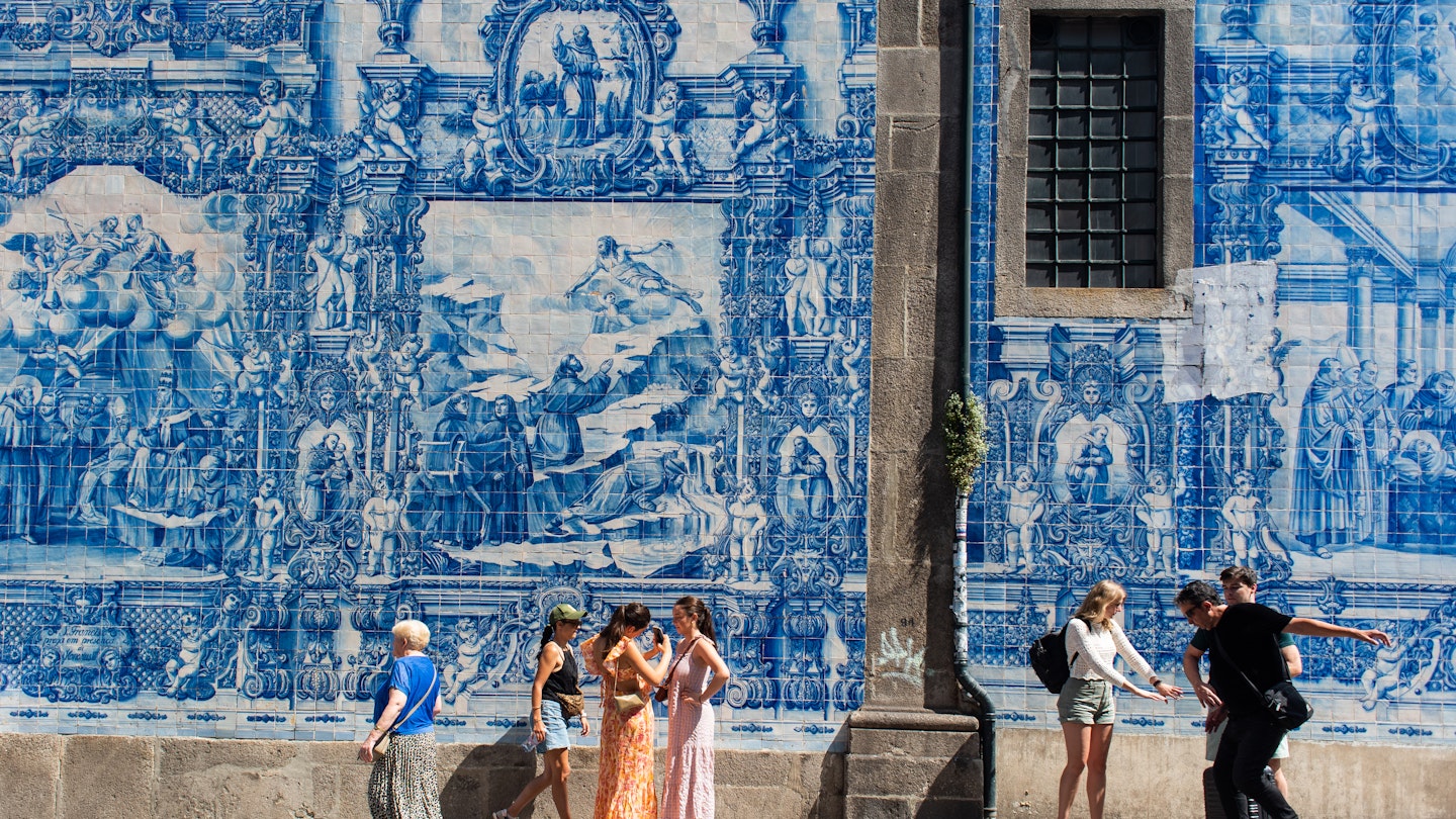 August 2024: Street scenes, daily life Porto