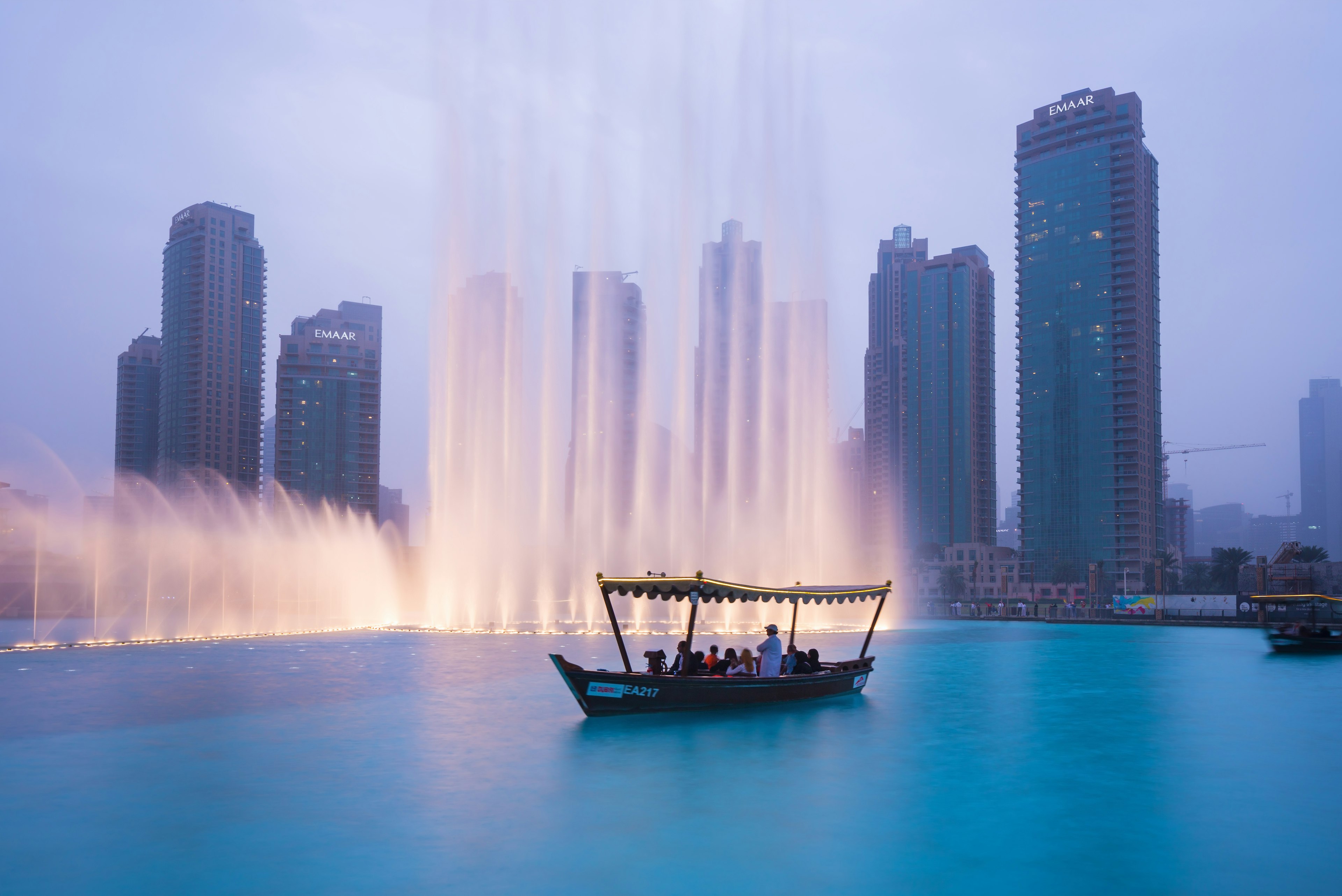 DUBAI ,UNITED ARAB EMIRATES-FEBRUARY 18, 2017: Amazing Burj Khalifa fountains in Dubai downtown, United Arab Emirates  License Type: media  Download Time: 2023-11-20T02:03:50.000Z  User: mvm_lonelyplanet  Is Editorial: Yes  purchase_order: