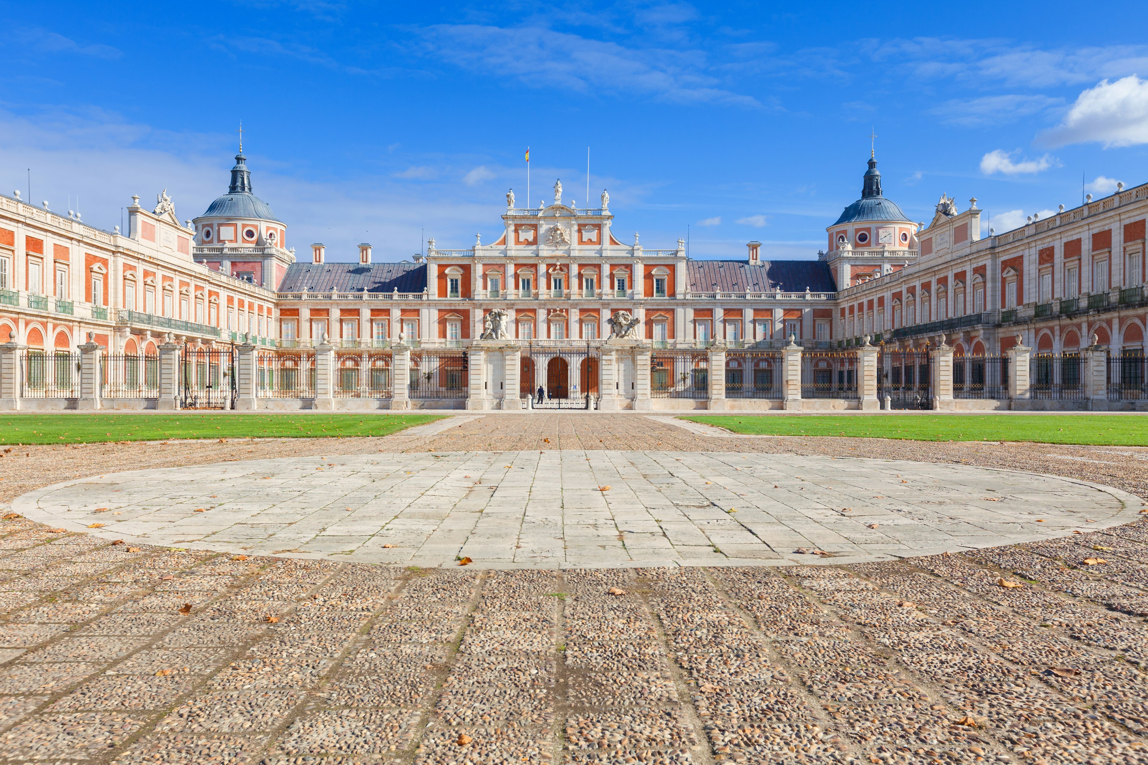 Royal Palace of Aranjuez is a residence of the King of Spain open to the public.