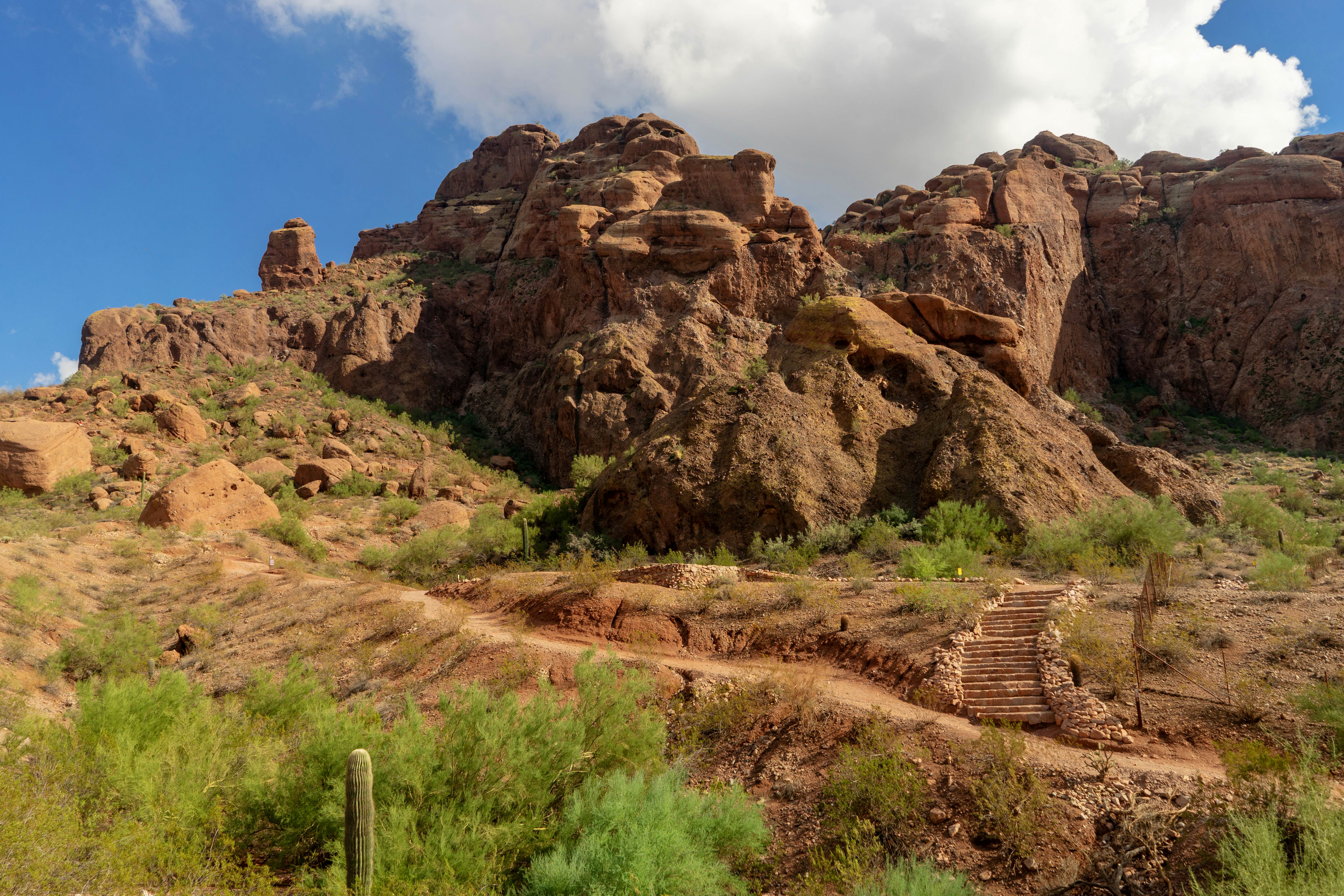 Camelback Mountain Echo Canyon recreation area trail in Phoenix, Arizona