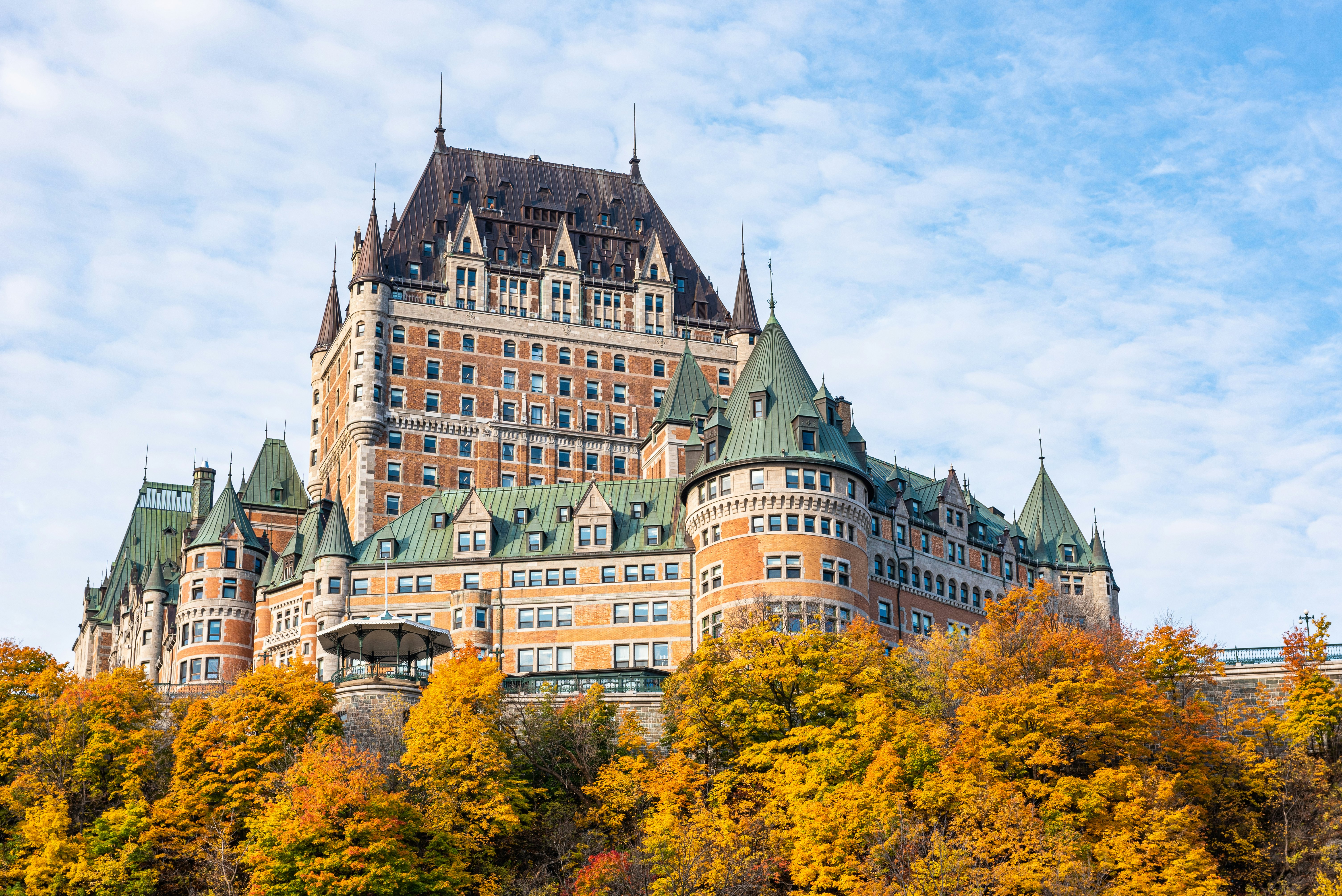 The Frontenac Castle (Fairmount Hotel) in old Quebec city, Canada, with autumn colors.