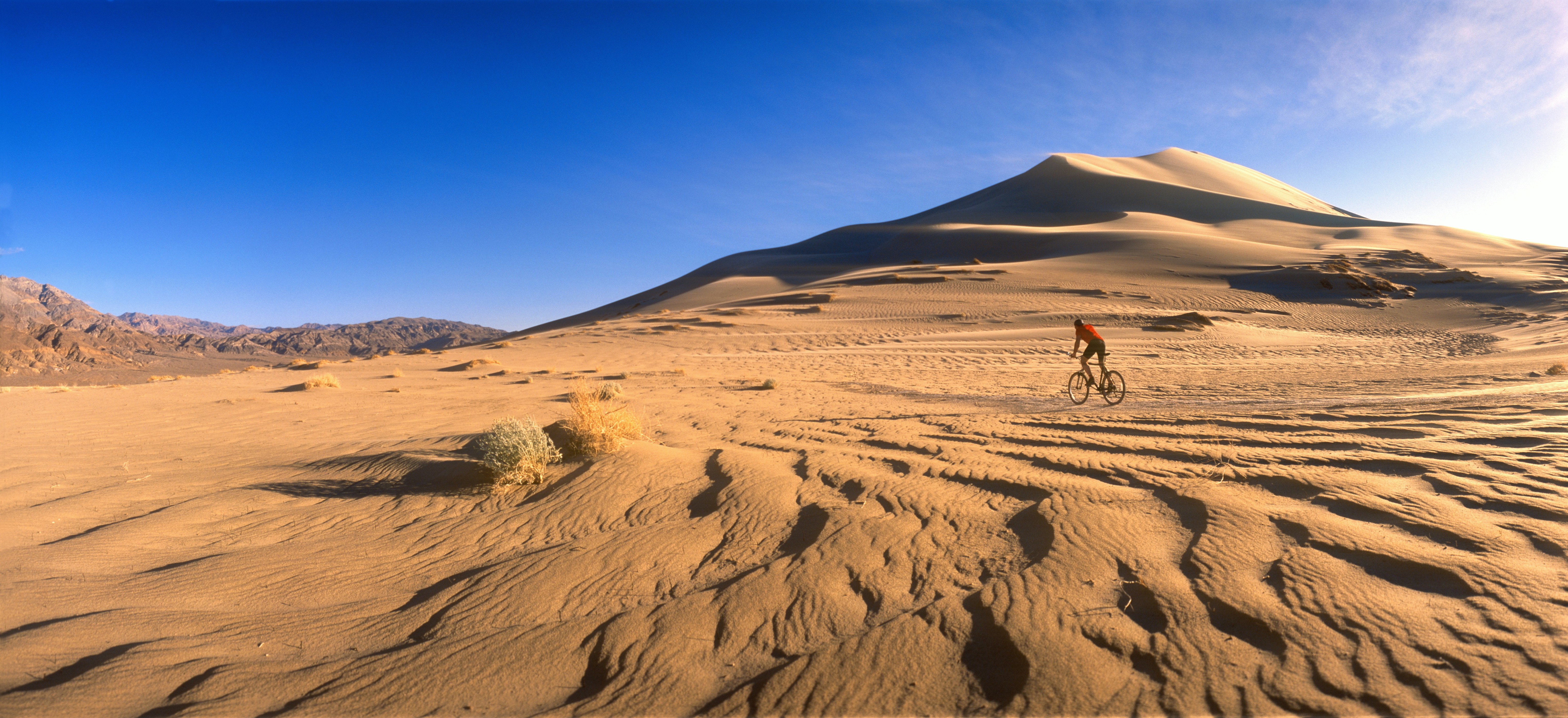 Desert landscape in Death Valley National Park.