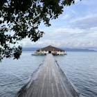 Western Province, Solomon Islands. October 2024. The overwater restaurant at Fatboys Resort, near Gizo.