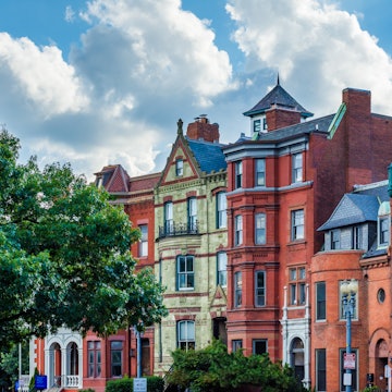 Architecture at Logan Circle, in Washington, DC, License Type: media, Download Time: 2025-01-27T19:03:35.000Z, User: adouglaslott59, Editorial: false, purchase_order: 65050 - Digital Destinations and Articles, job: future digital articles, client: future digital articles, other: Ann Douglas Lott