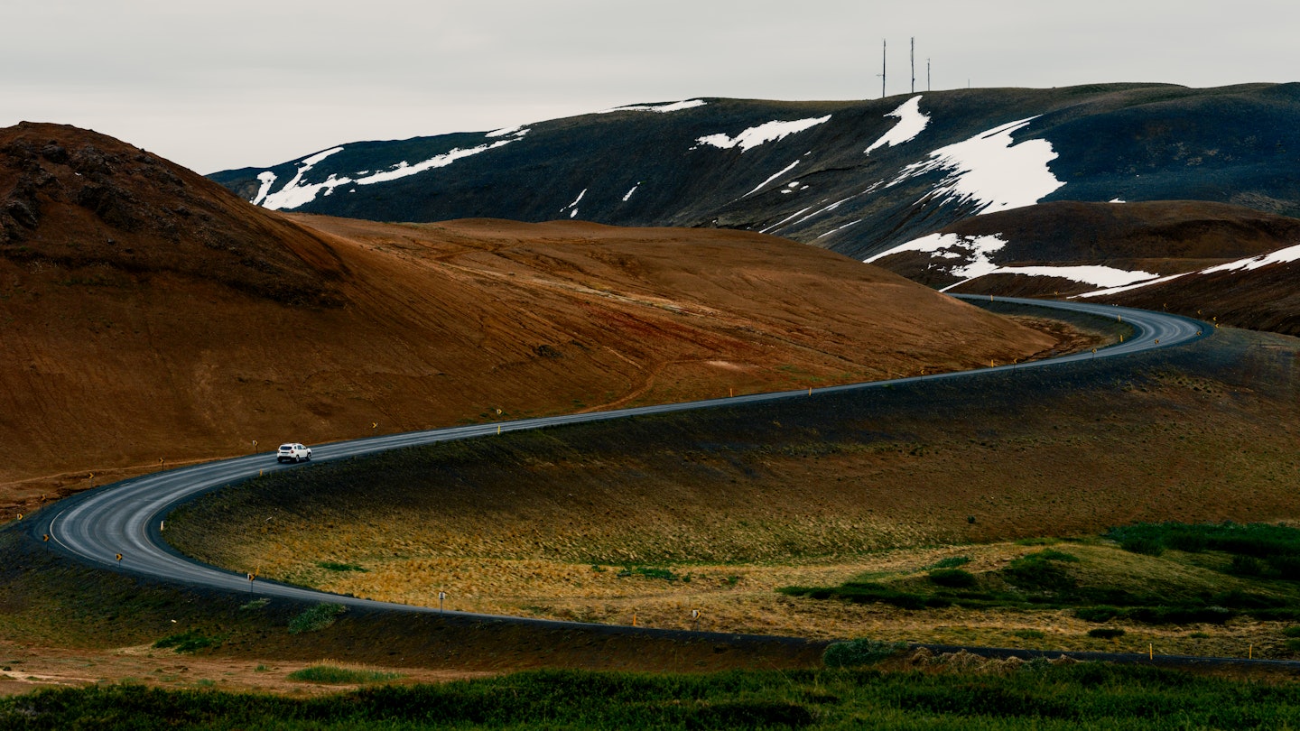 Misc
ICELAND RING ROAD ITINERARY 2025
Road trip scenes from Northern Iceland