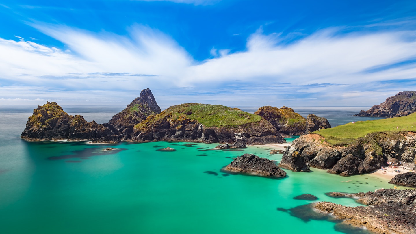 One of the beach in Cornwall License Type: media Download Time: 2023-04-14T02:23:40.000Z User: claramonitto Is Editorial: No purchase_order: