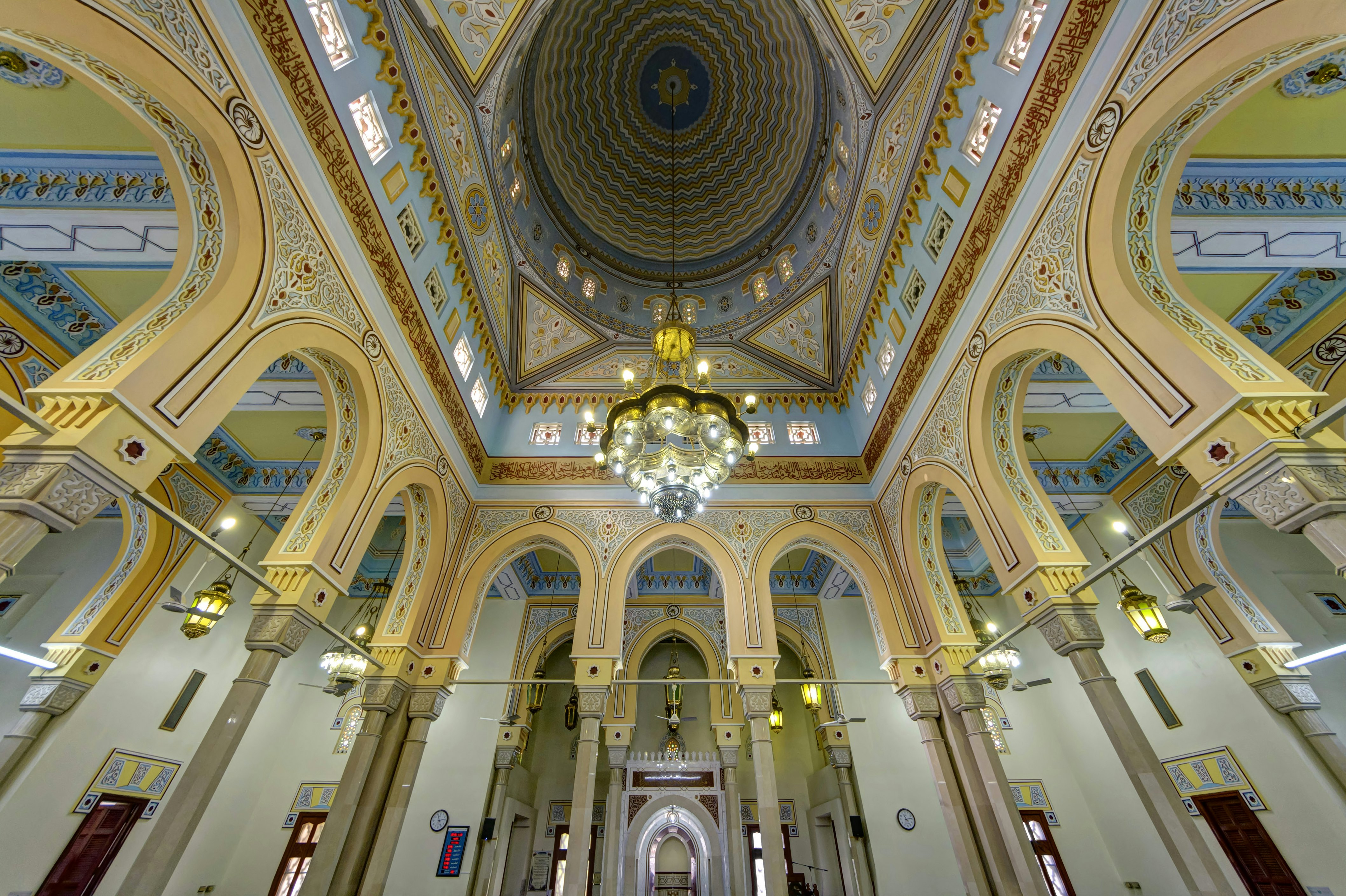 Jumeirah Grand Mosque Interior - Jumeirah Mosque is a mosque in Dubai City. It is said that it is the most photographed mosque in all of Dubai.