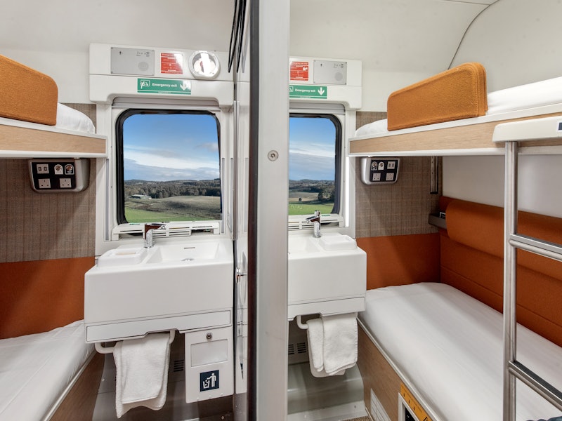 Interconnecting classic rooms aboard a train