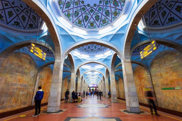 The best ways to travel around in Uzbekistan