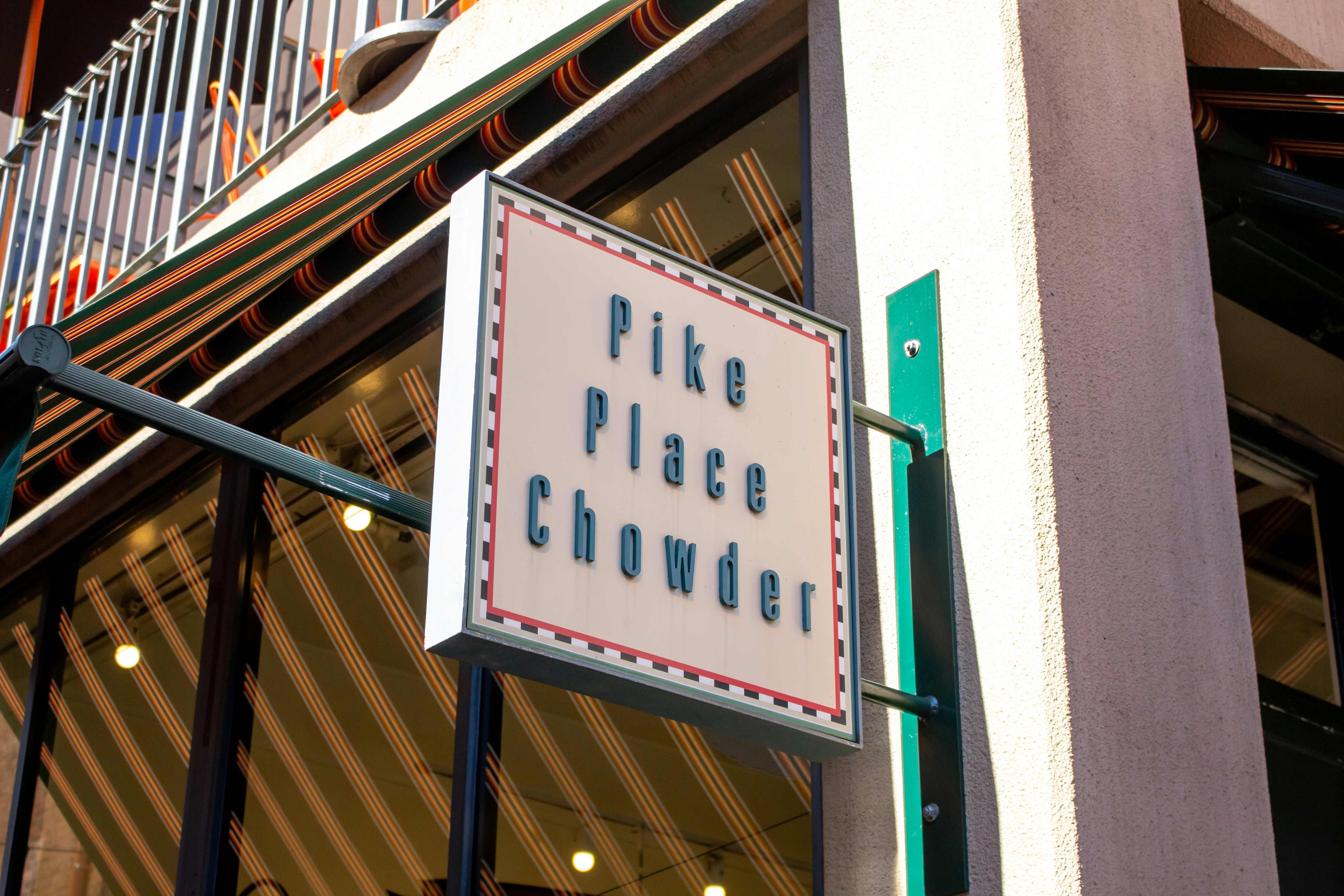 29 April, 2019: Store front sign for the soup restaurant known as Pike Place Chowder.
1423346450
alley, bistro, bowl, brand, bread, building, cafe, chain, clam, commerce, company, convenient, delivery, dine, diner, eat, entrance, entree, exterior, facade, foodie, franchise, front, grill, instagram, logo, market, meal, menu, mom and pop, name, order, plate, seafood, service, shop, small business, sourdough, to go, vendor