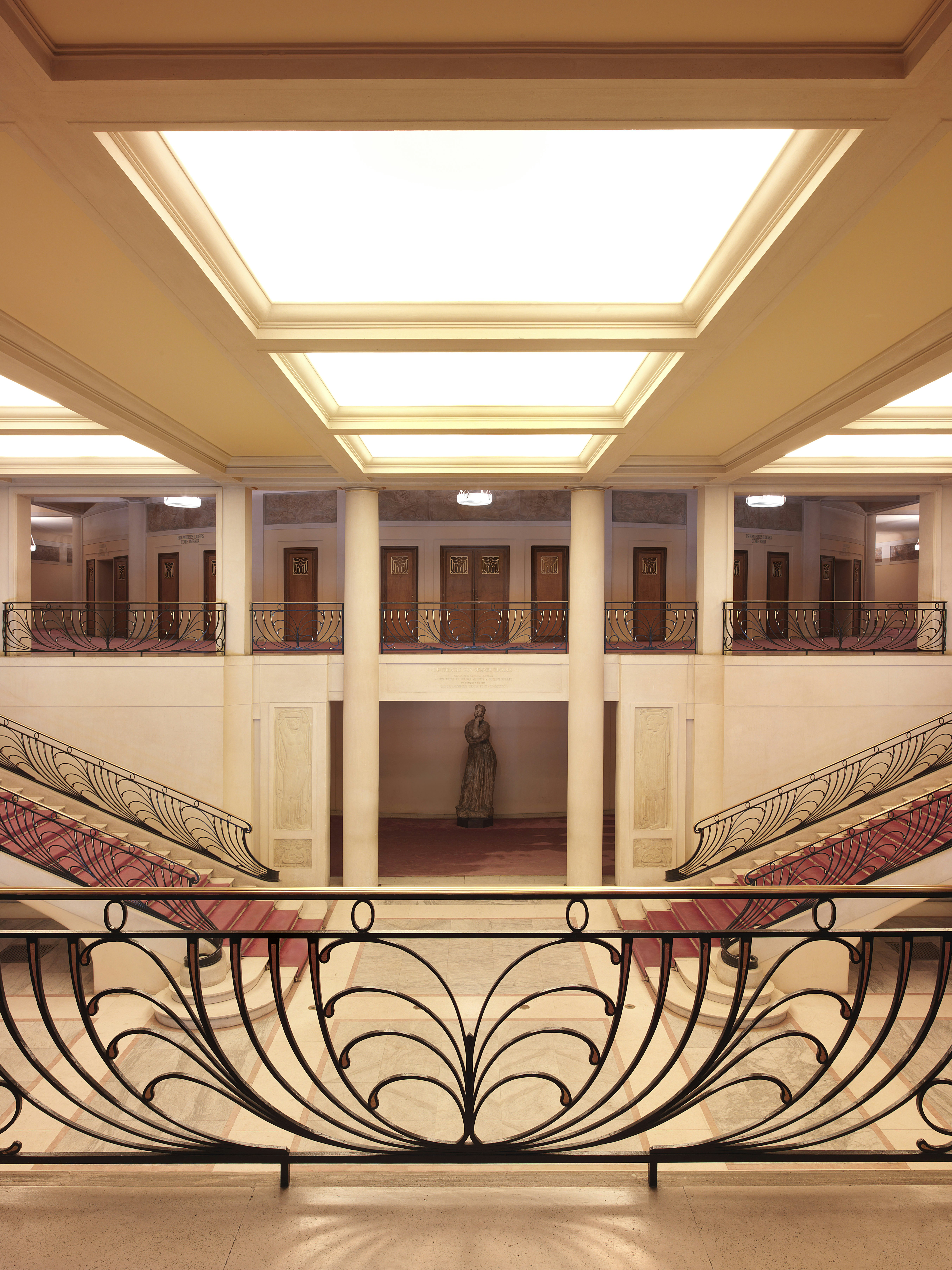 Interior shot of the foyer in Théâtre des Champs-Élysées in Paris.