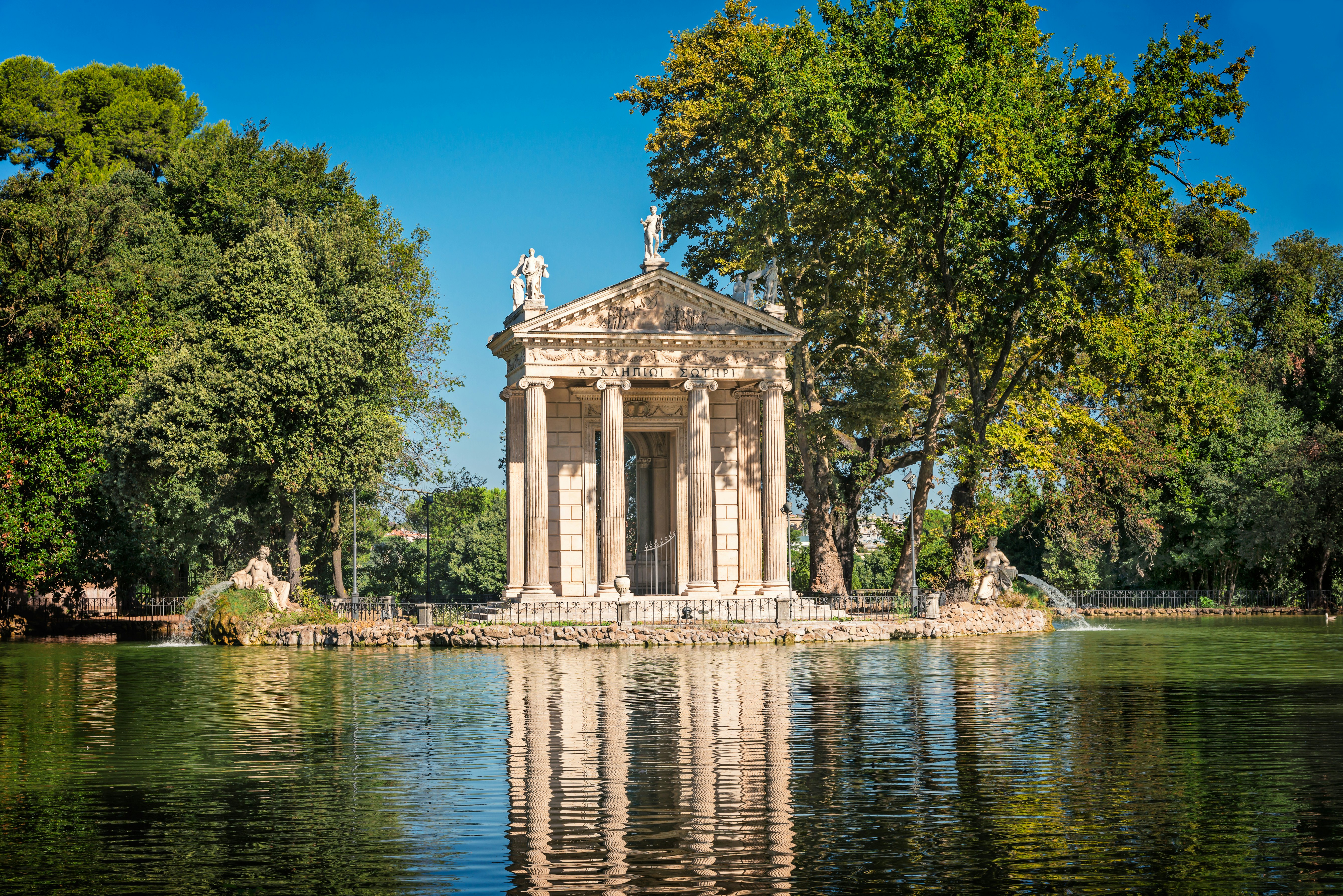 The lake at the Villa Borghese in Rome