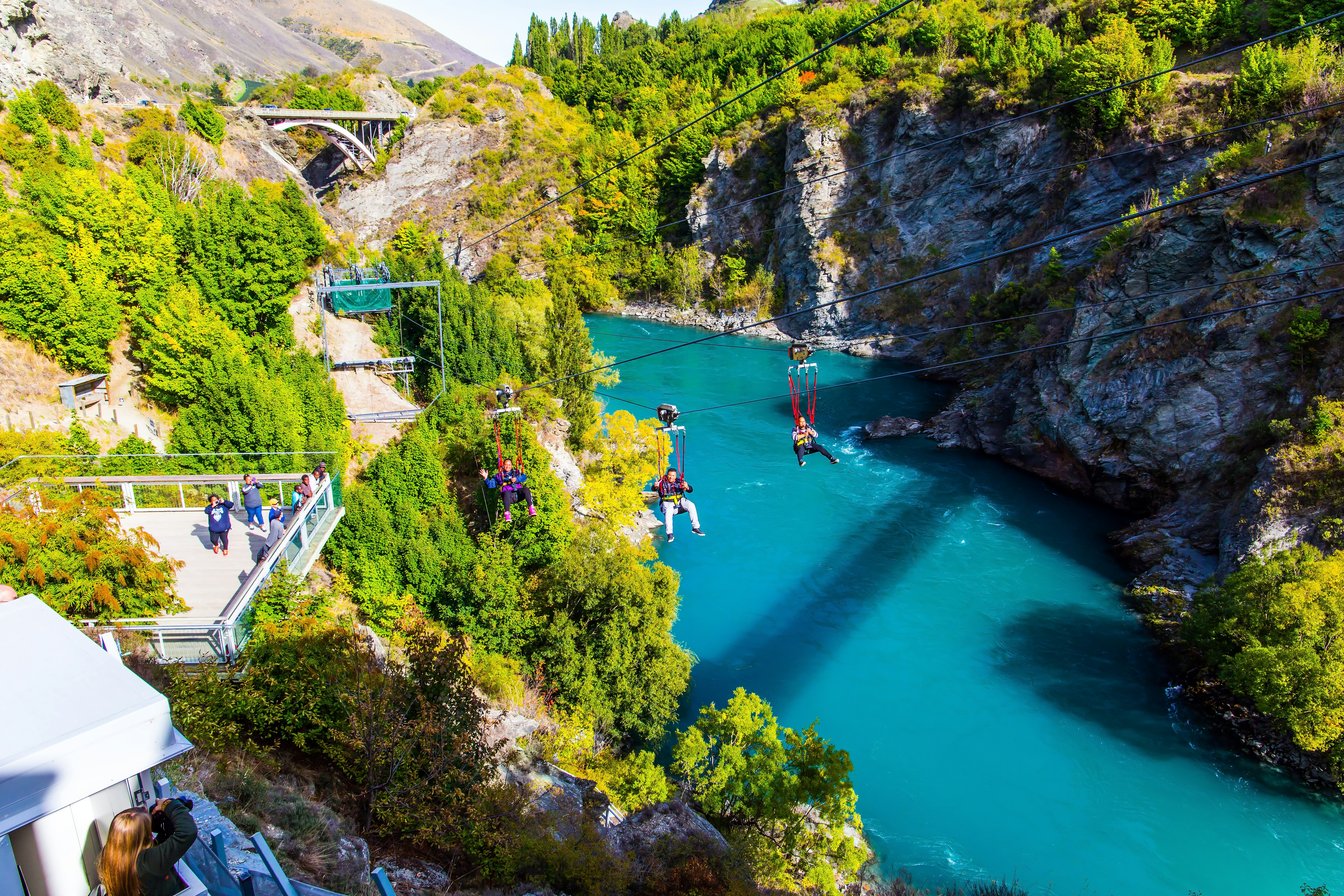 Extreme sports over the Kawarau Gorge between Queenstown and Cromwell.