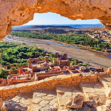 Ait-Ben-Haddou, Ksar or fortified village in Ouarzazate province, Morocco. Prime example of southern Morocco architecture., License Type: media, Download Time: 2025-06-17T17:34:44.000Z, User: mvm_lonelyplanet, Editorial: false, purchase_order: 56530 - Guidebooks, job: Experience Morocco 1, client: Global Publishing-WIP, other: Virginia Moreno
