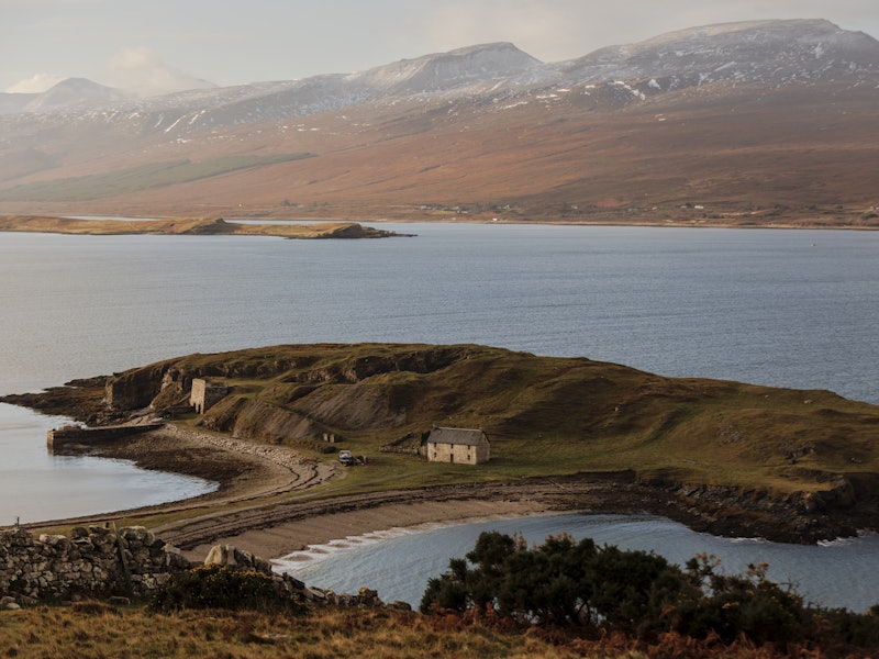 A house near Ard Neackie Lime Kilns on Loch Eriboll on the NC500