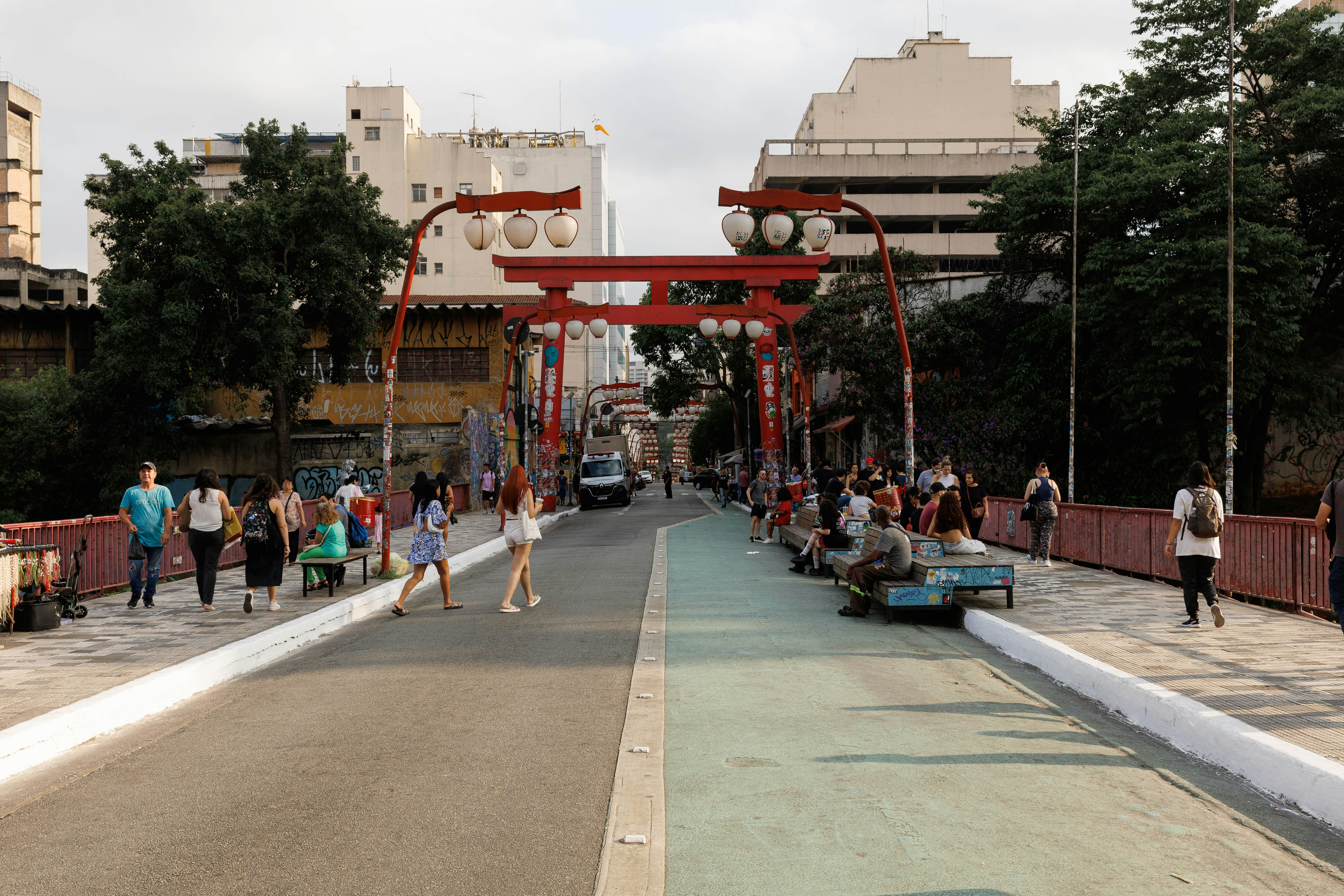 The Buddhist Shintoist Torii gate of Liberdade at Rua Galvão Bueno.
BIT 2026