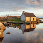 An old fisherman's cottage on a lake at Screebe in Connemara National Park in Galway in Ireland, License Type: media, Download Time: 2025-01-31T11:54:17.000Z, User: sashabrady26, Editorial: false, purchase_order: 65050 - Digital Destinations and Articles, job: Lonely Planet, client: Photo haul, other: Sasha Brady