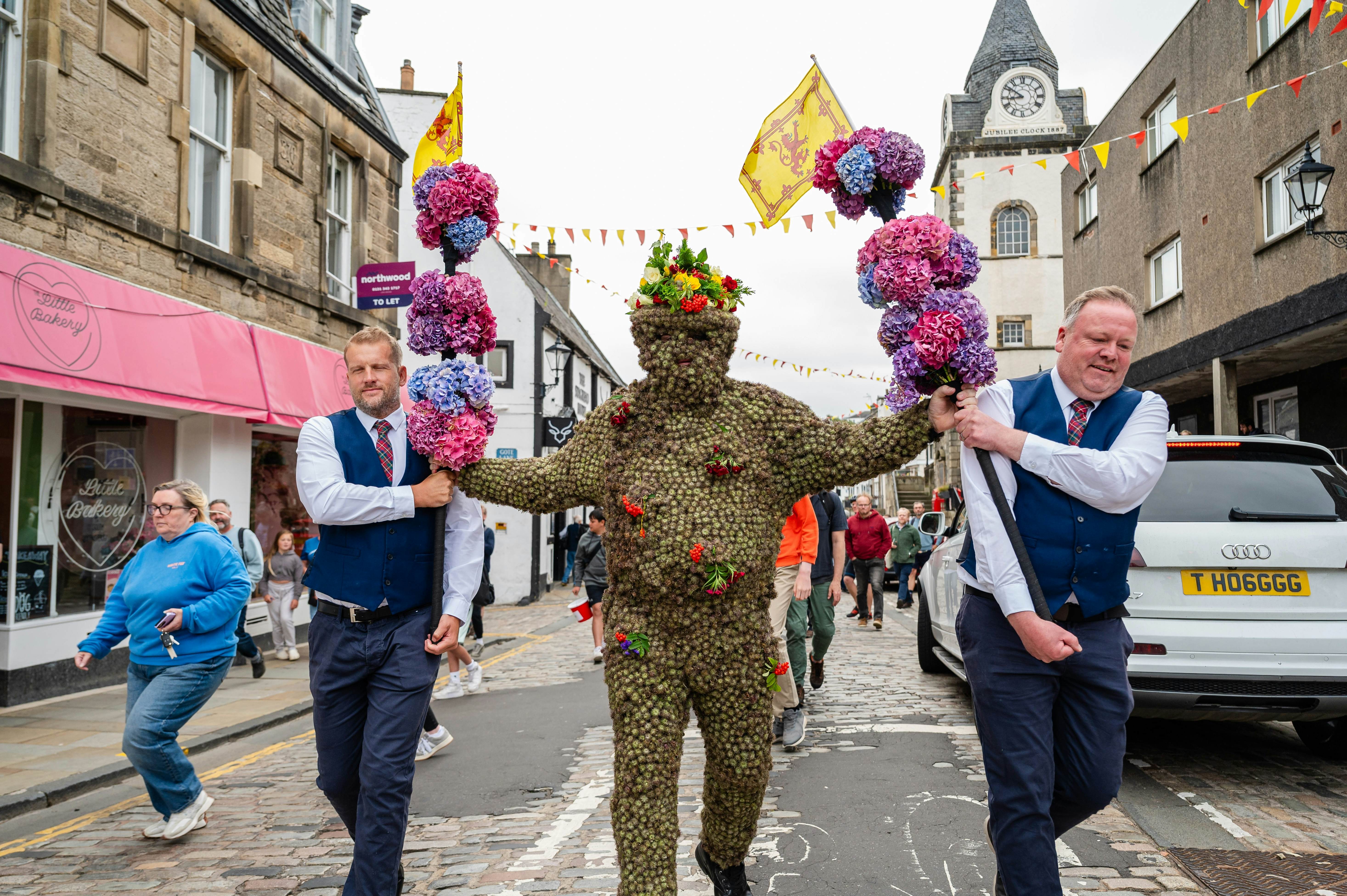 The Lonely Planet Guide To Stonehenge Lonely Planet The lonely planet guide to stonehenge lonely planet