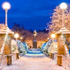 This beautiful photo was taken after a snow storm hit Boston. I headed out to shoot the park before people woke up. License Type: media Download Time: 2021-11-01T21:19:54.000Z User: Is Editorial: No purchase_order: