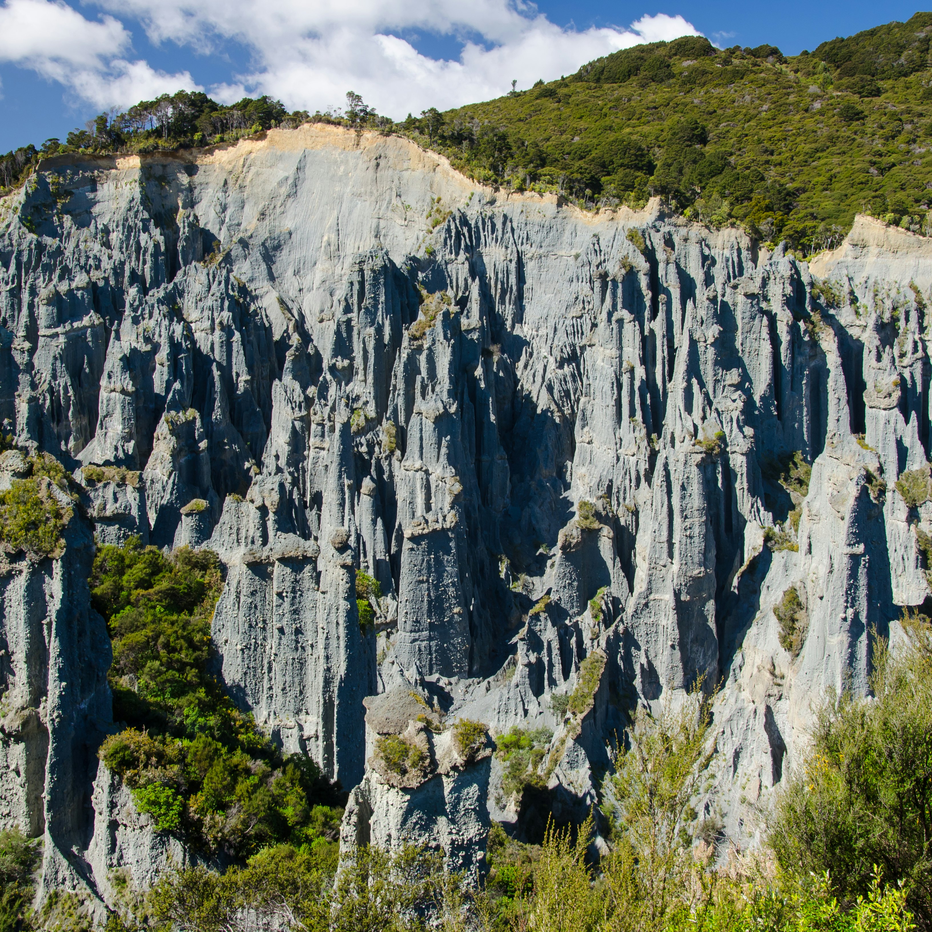 Putangirua Pinnacles Scenic Reserve, New Zealand. North Island License Type: media Download Time: 2023-05-12T08:33:55.000Z User: mvm_lonelyplanet Is Editorial: No purchase_order:
