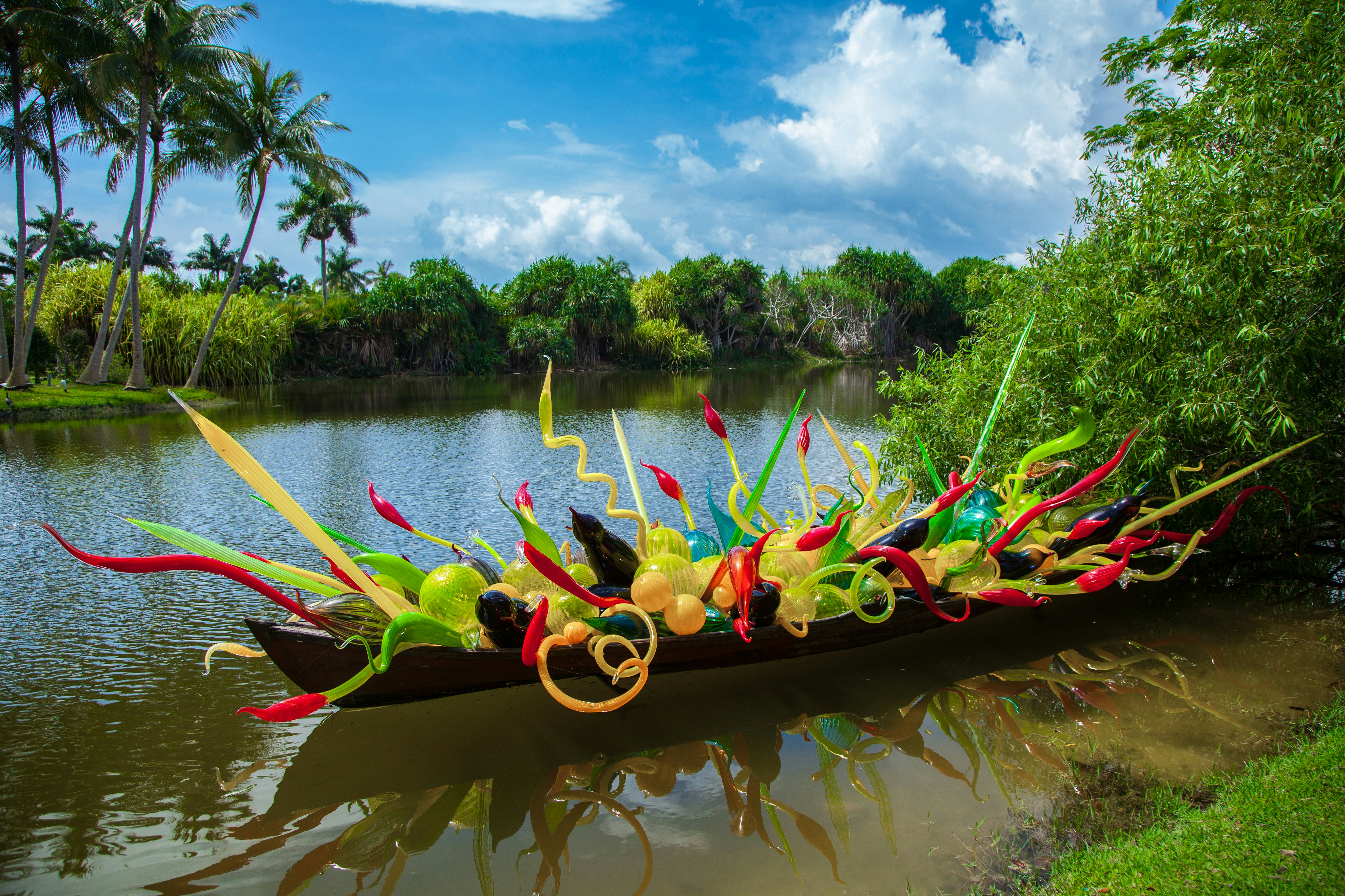 Dale Chihuly Exhibition at Fairchild Tropical Garden