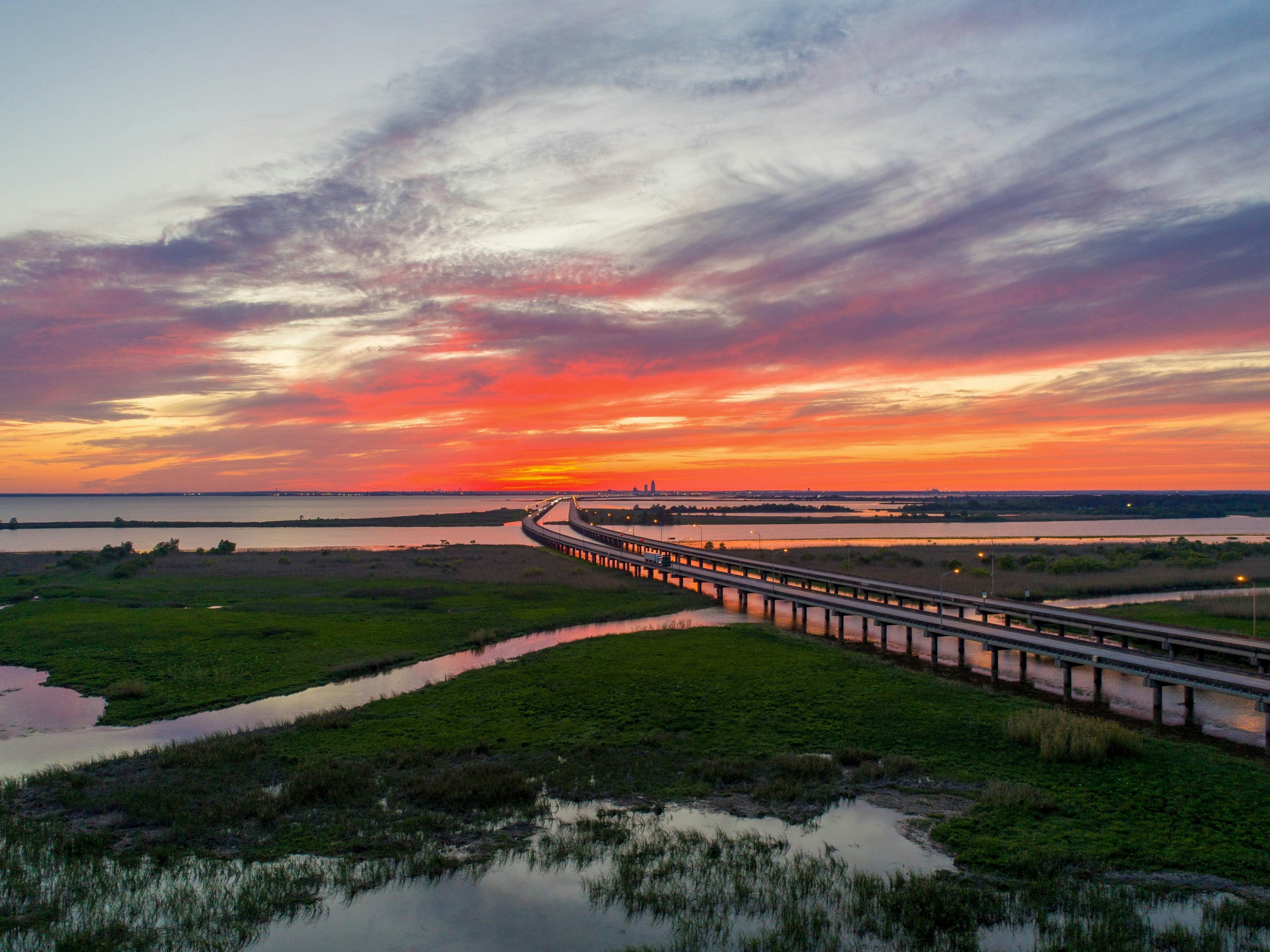 Mobile Bay, Alabama at sunset, License Type: media, Download Time: 2025-10-15T20:45:48.000Z, User: adouglaslott59, Editorial: false, purchase_order: 65050 - Digital Destinations and Articles, job: Online editorial, client: Things to do in Mobile, AL, other: Ann Douglas Lott