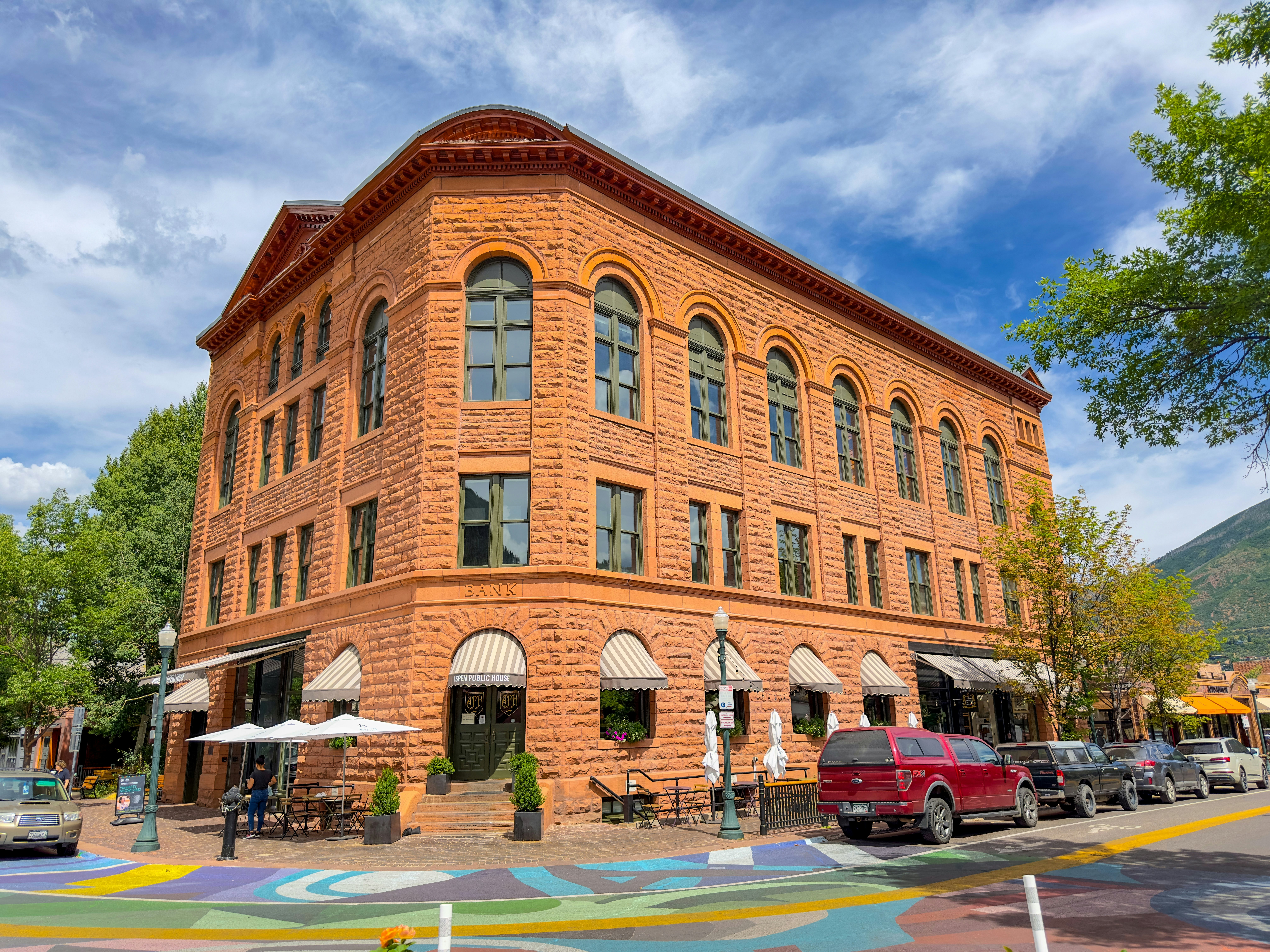 Photo of the Historic Wheeler Opera House Aspen Colorado