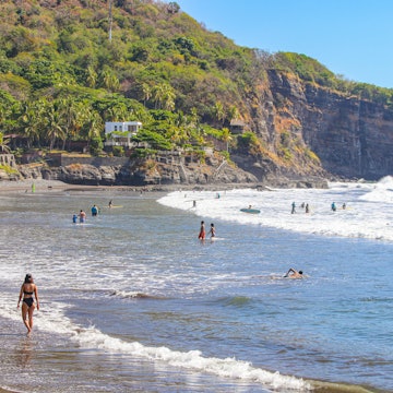 El Tunco, El Salvador - December 13th 2023: Incredible surfing village in Central America., License Type: media, Download Time: 2025-02-01T16:14:13.000Z, User: sashabrady26, Editorial: true, purchase_order: 65050 - Digital Destinations and Articles, job: Lonely Planet, client: Photo haul, other: Sasha Brady